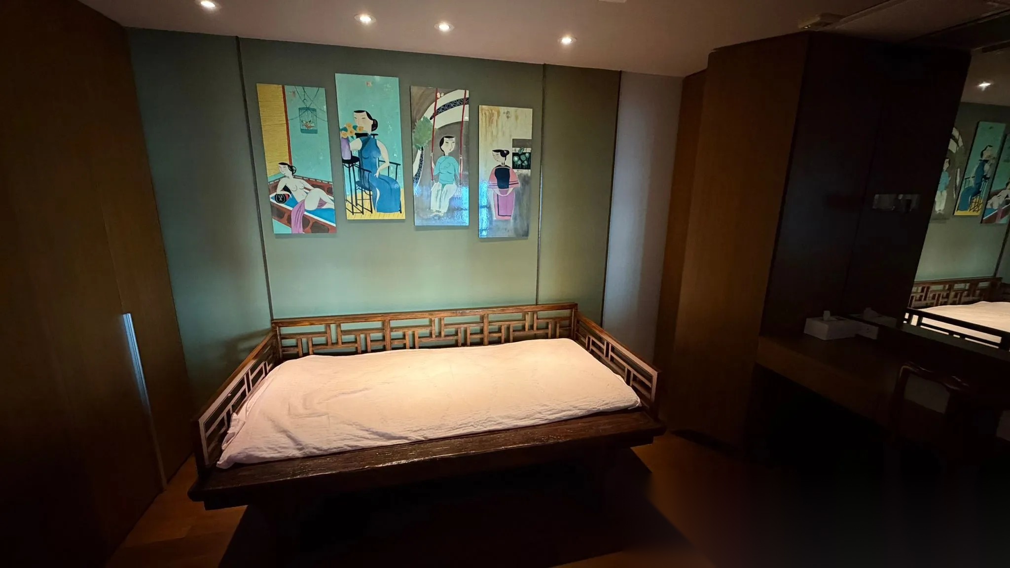 2 Bedroom Condo for sale at Baan Sathorn Chaophraya — photo 3