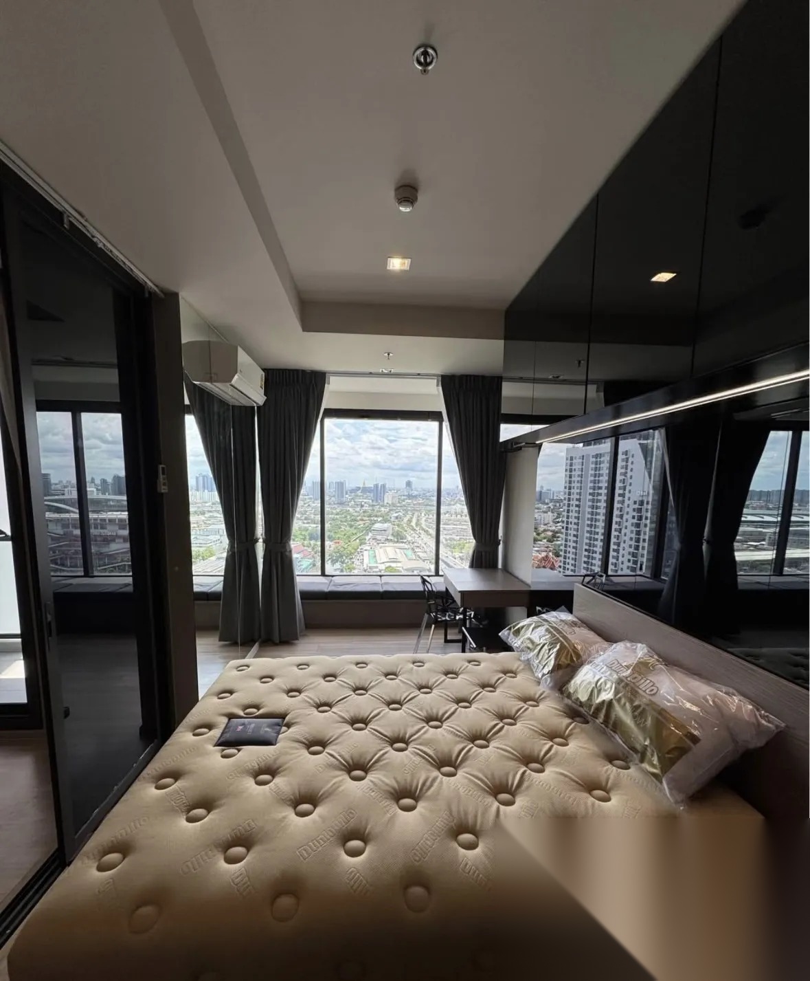 1 Bedroom Condo for sale at M Jatujak — photo 2