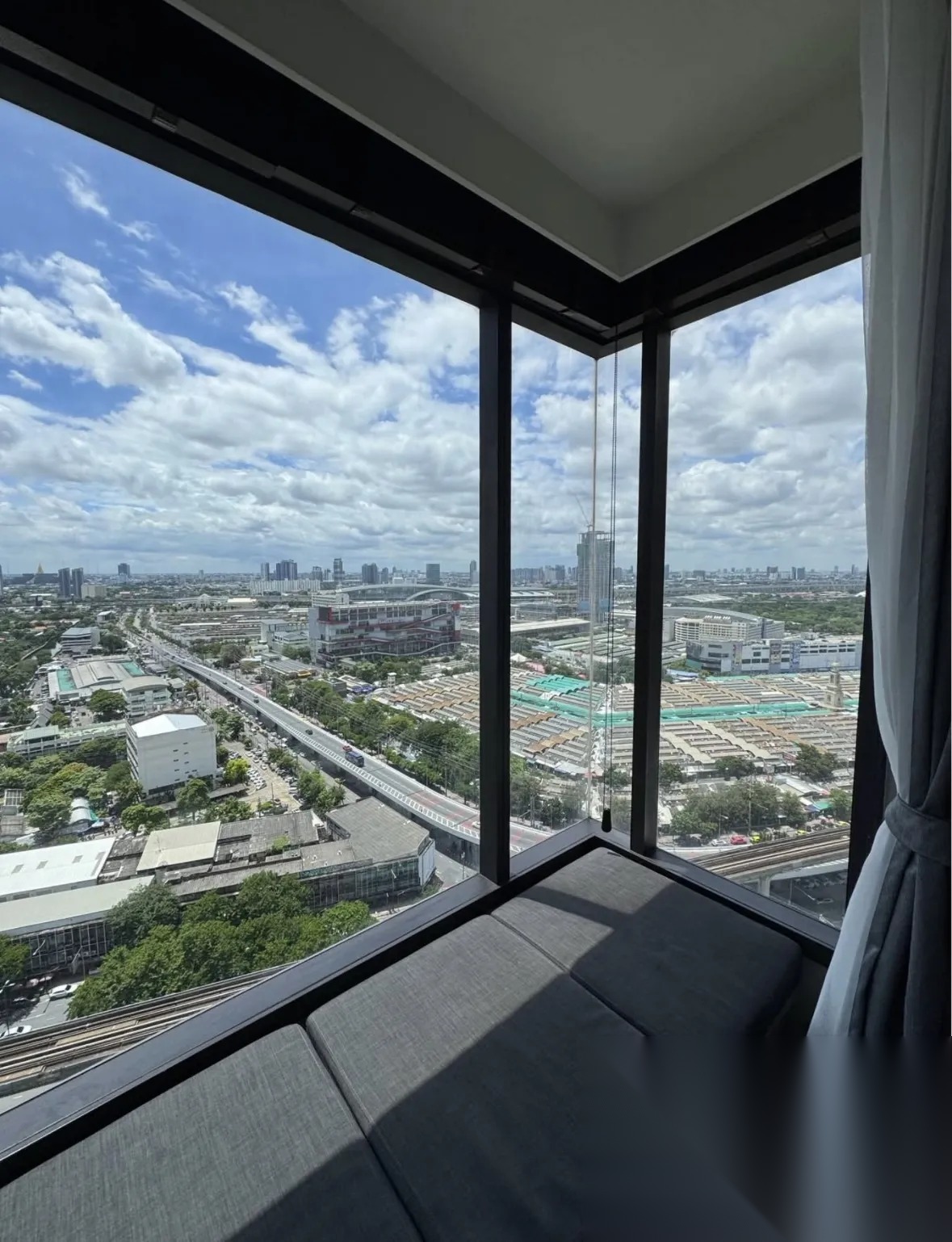 1 Bedroom Condo for sale at M Jatujak — photo 4