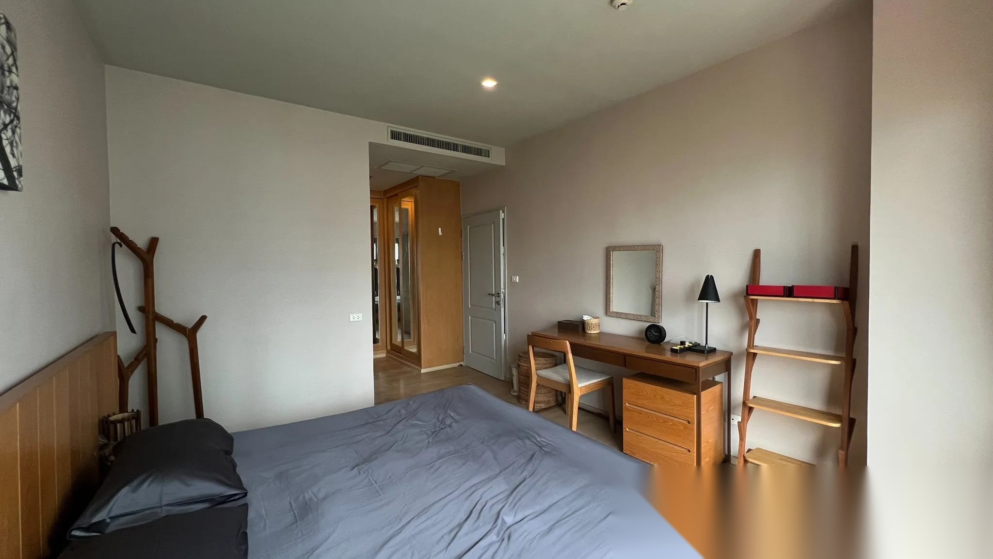 1 Bedroom Condo for sale at Noble Refine — photo 3