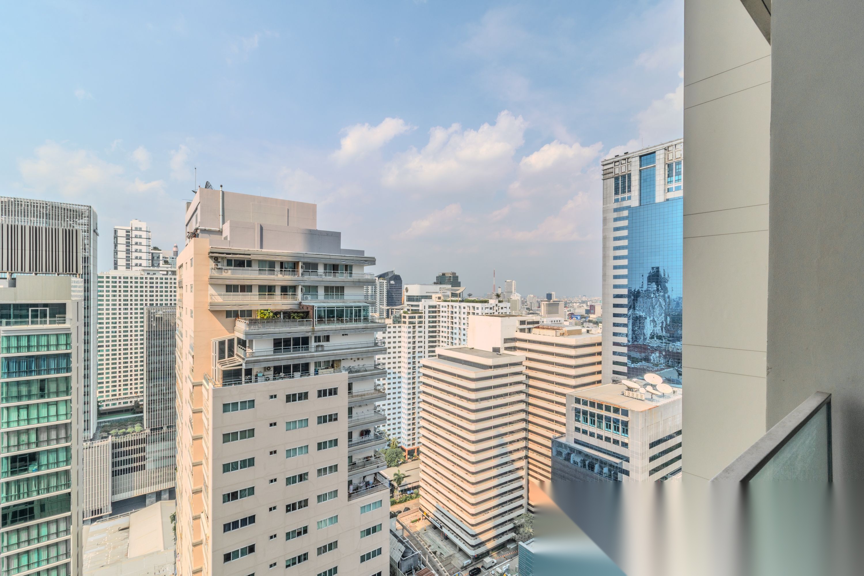 1 Bedroom Condo for sale at The Esse Asoke — photo 5