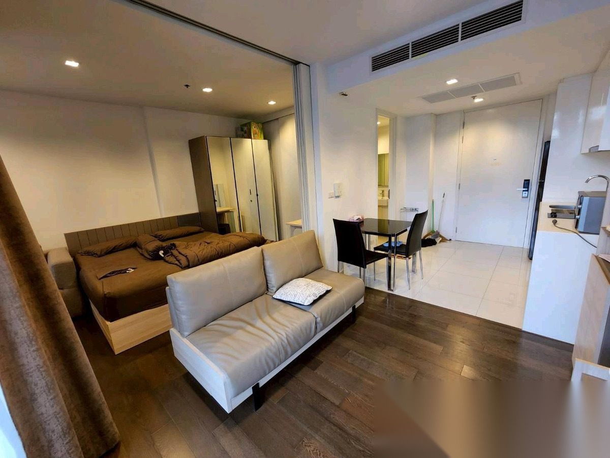 1 Bedroom Condo for sale at Nara 9 by Eastern Star — photo 2