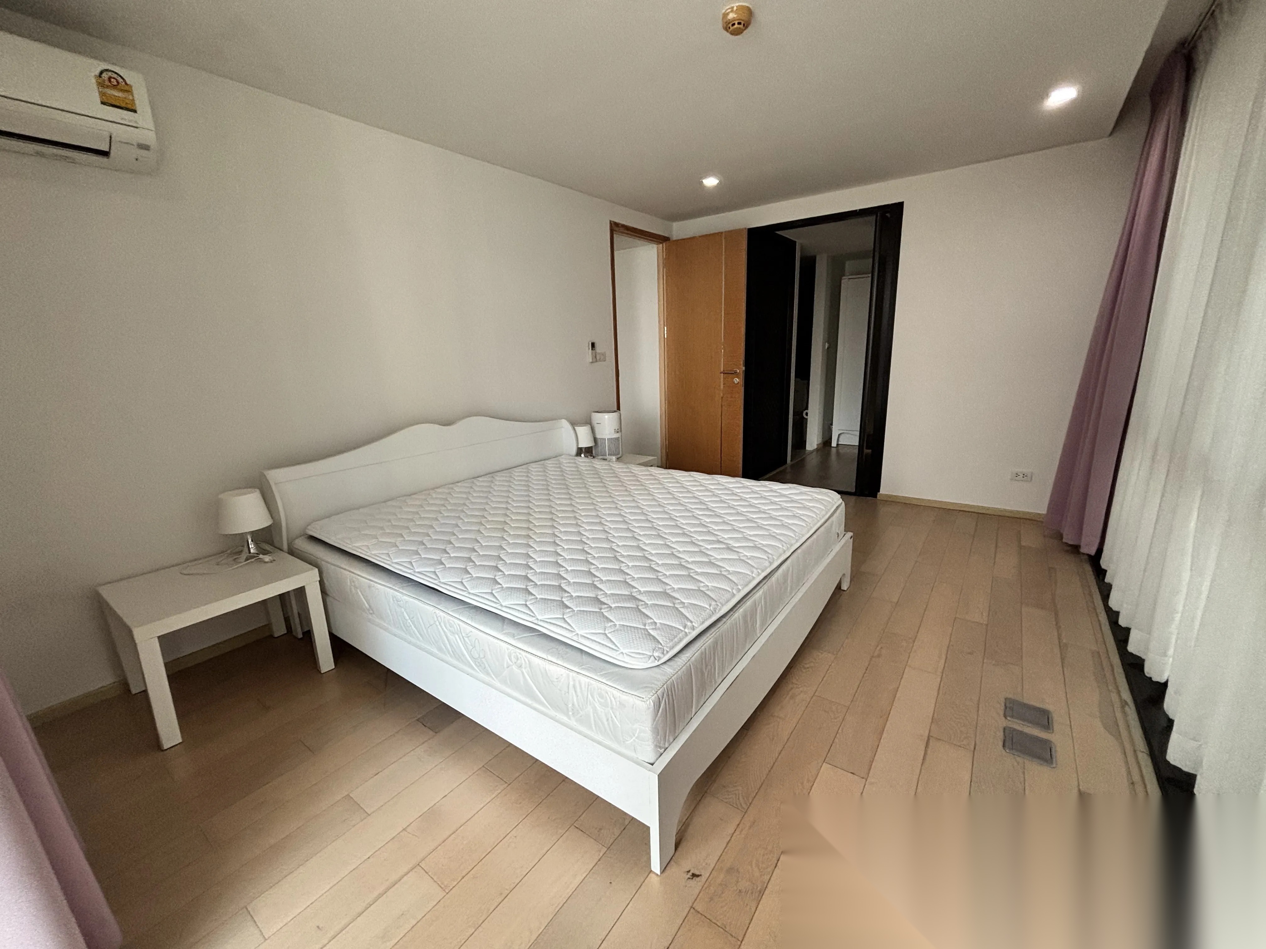 1 Bedroom Condo for sale at SOCIO Ruamrudee — photo 1