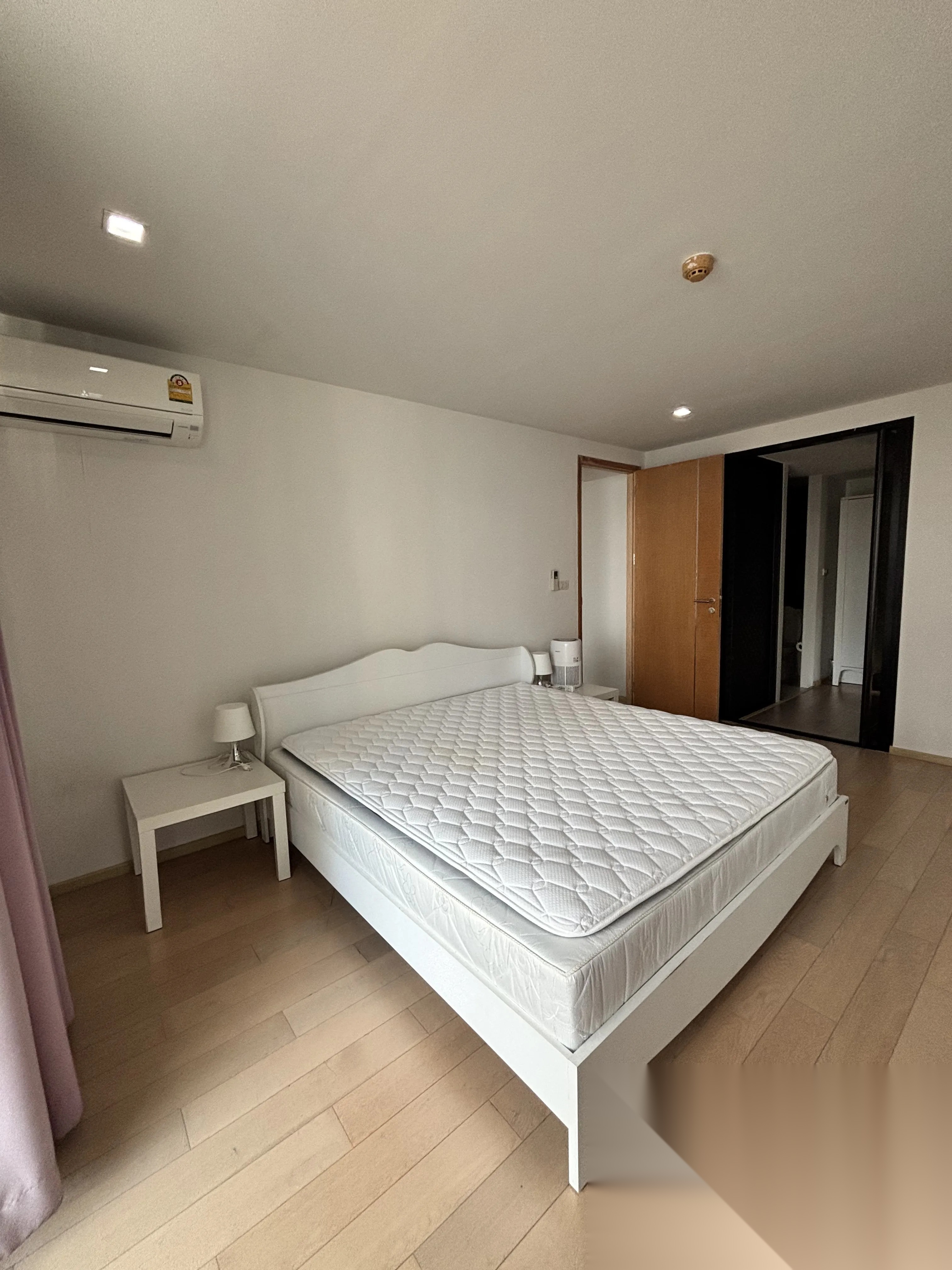 1 Bedroom Condo for sale at SOCIO Ruamrudee — photo 3