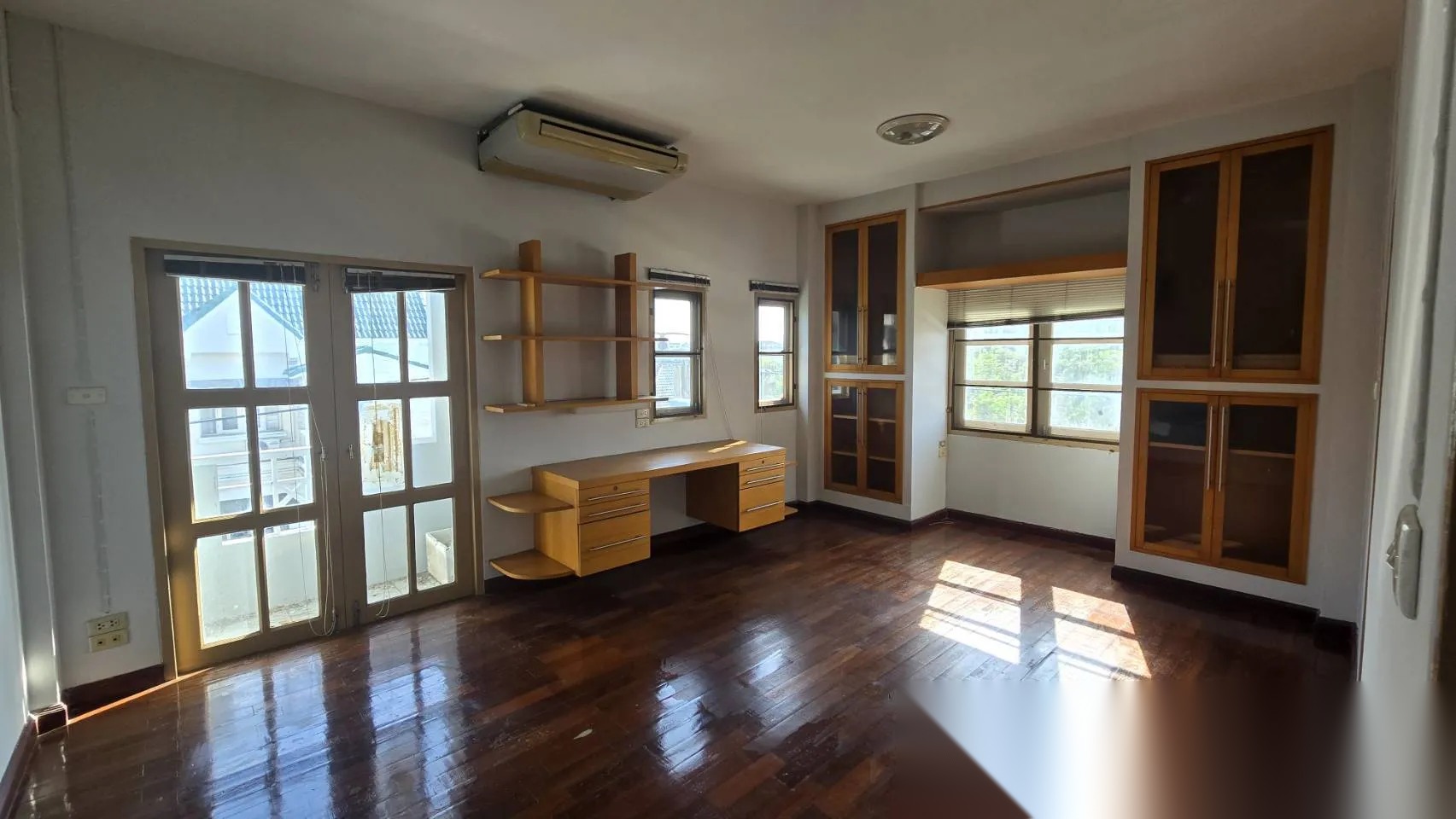 Townhouse Ladprao 87 (Near CDC / Central Eastville) — photo 2