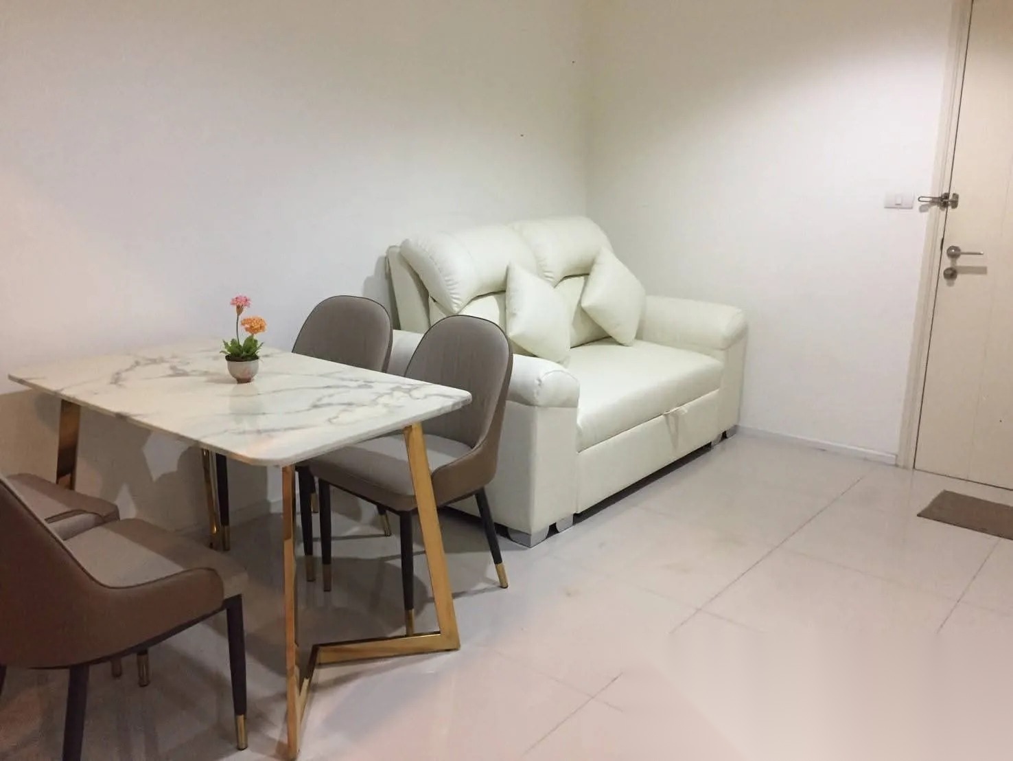 1 Bedroom Condo for sale at Aspire Sukhumvit 48 — photo 4
