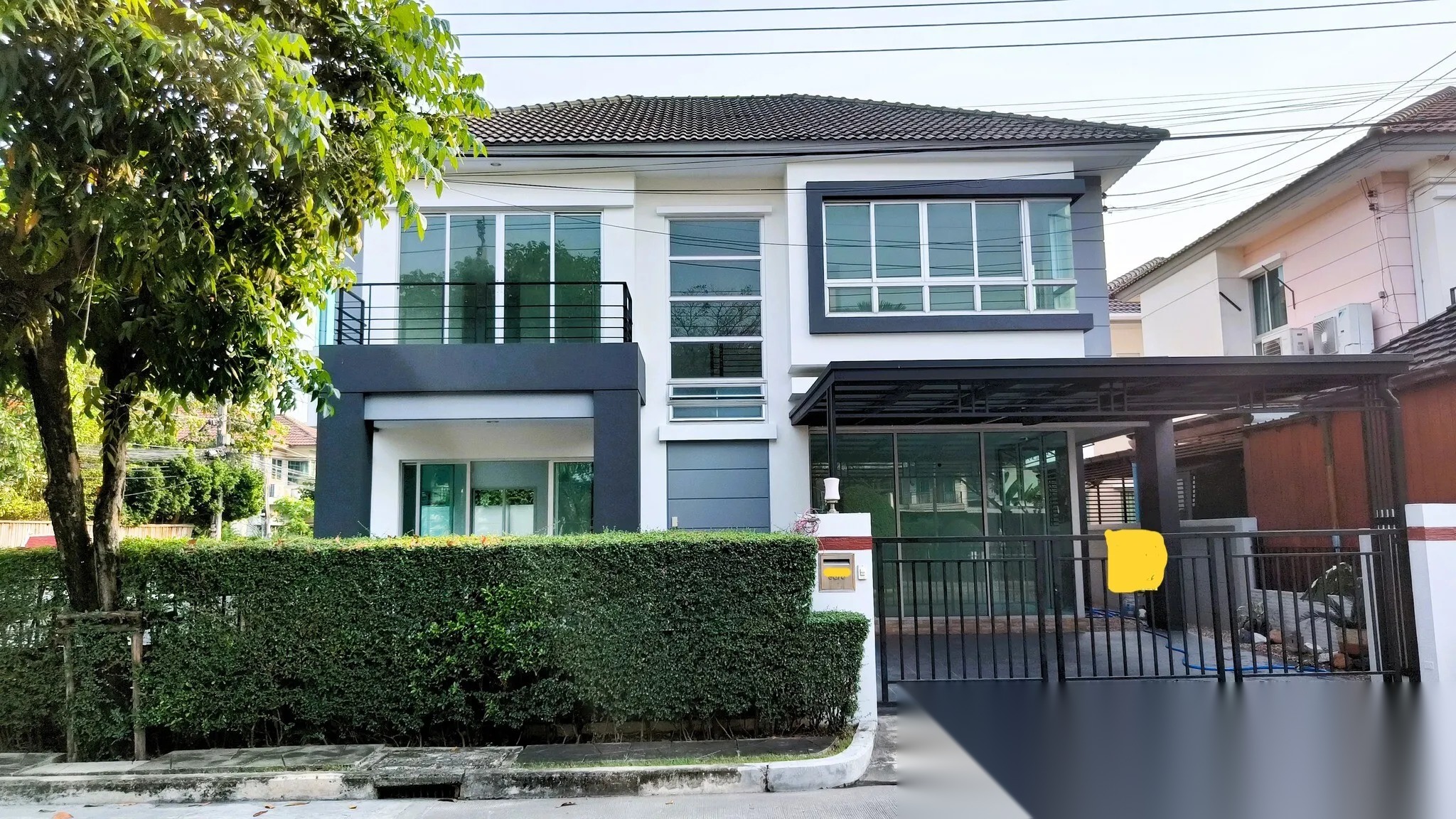 4 Bedroom House for sale at Life Bangkok Boulevard Ramintra — photo 1