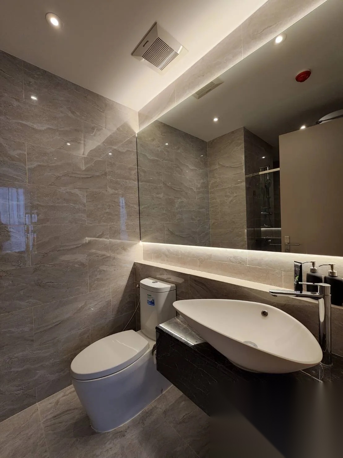 2 Bedroom Condo for sale at Ashton Asoke — photo 2