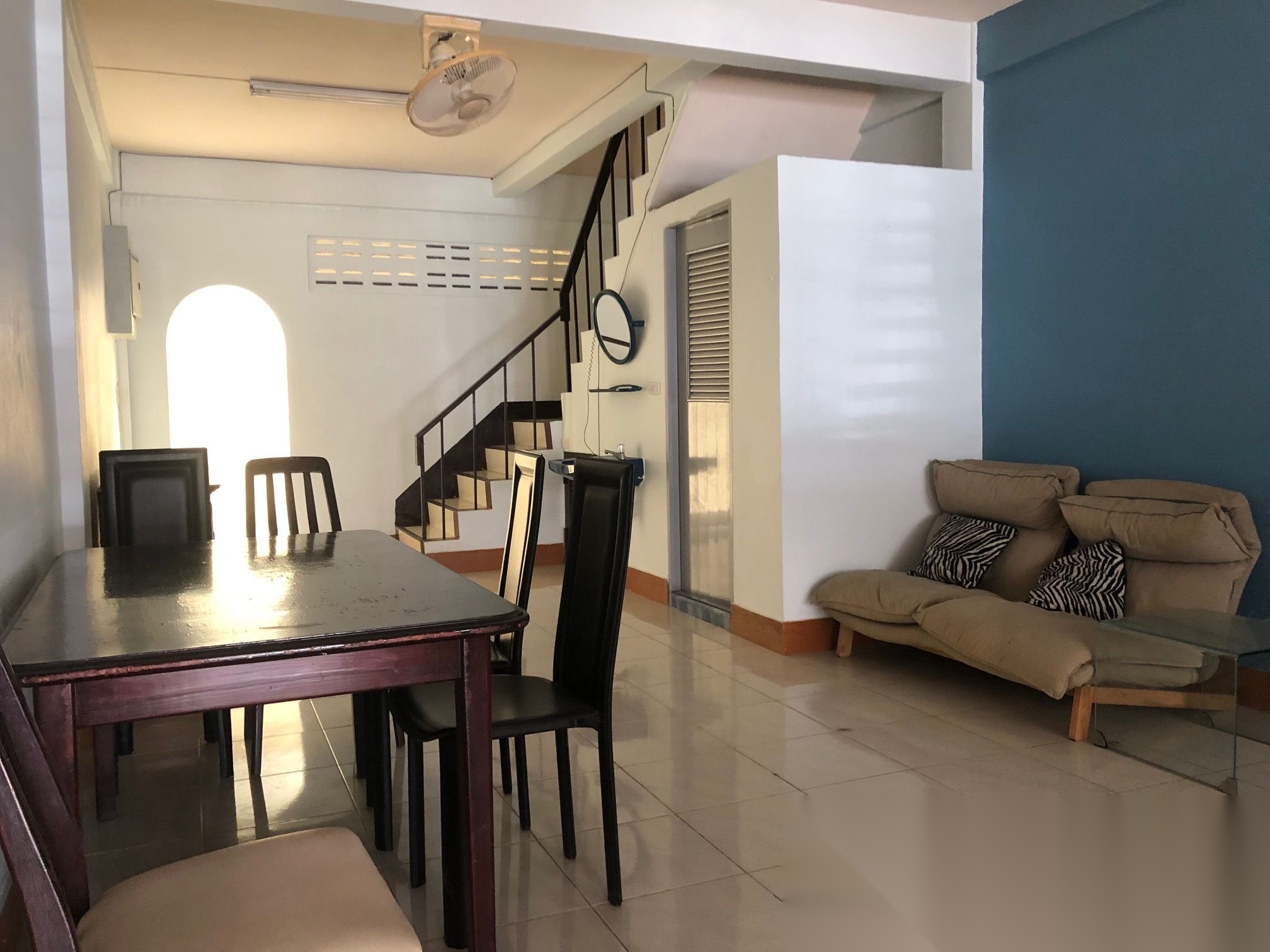 Townhouse In Ekkamai For Sale — photo 1