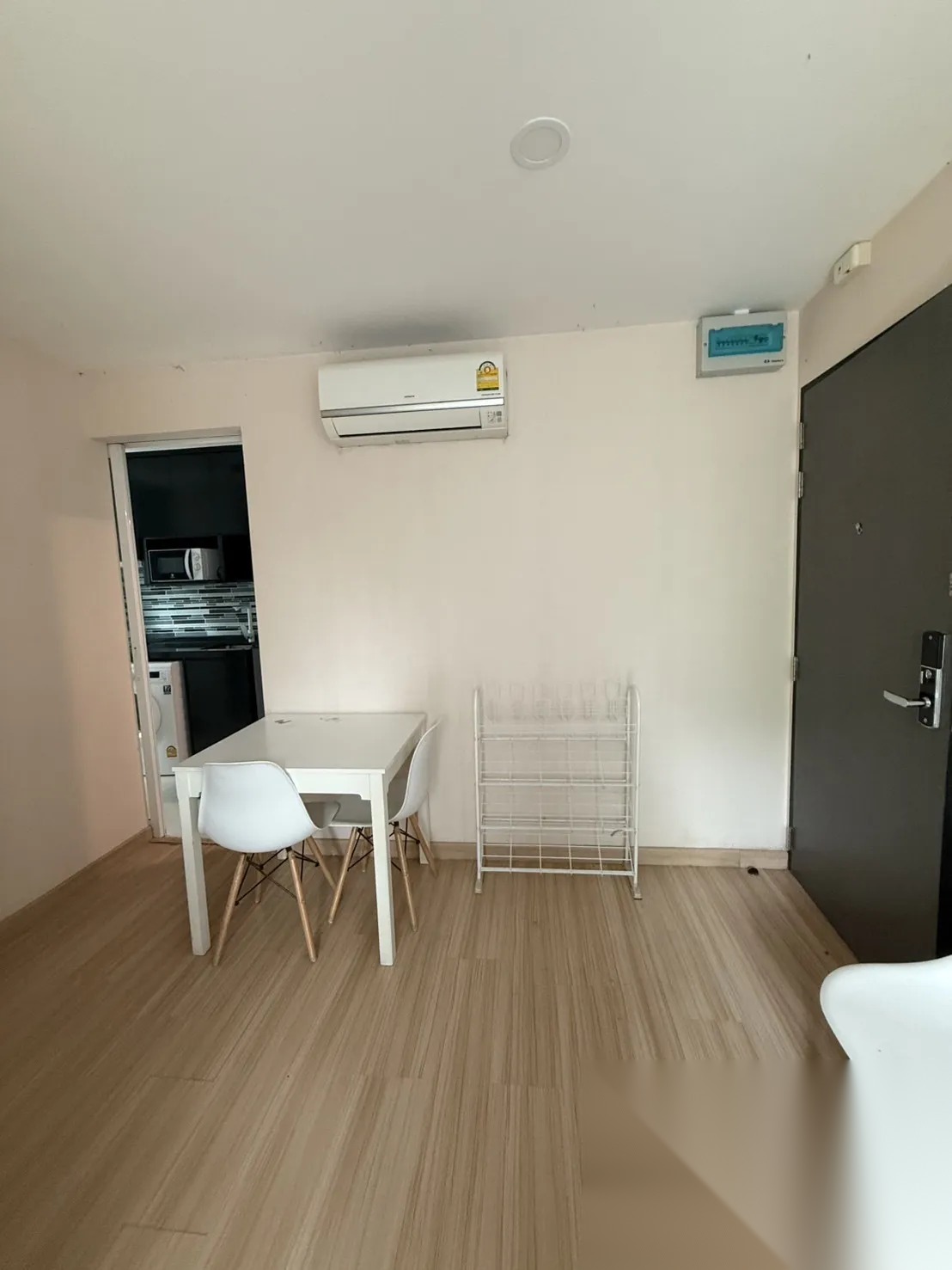 2 Bedroom Condo for sale at Chateau In Town Charansanitwong 96/2 — photo 3