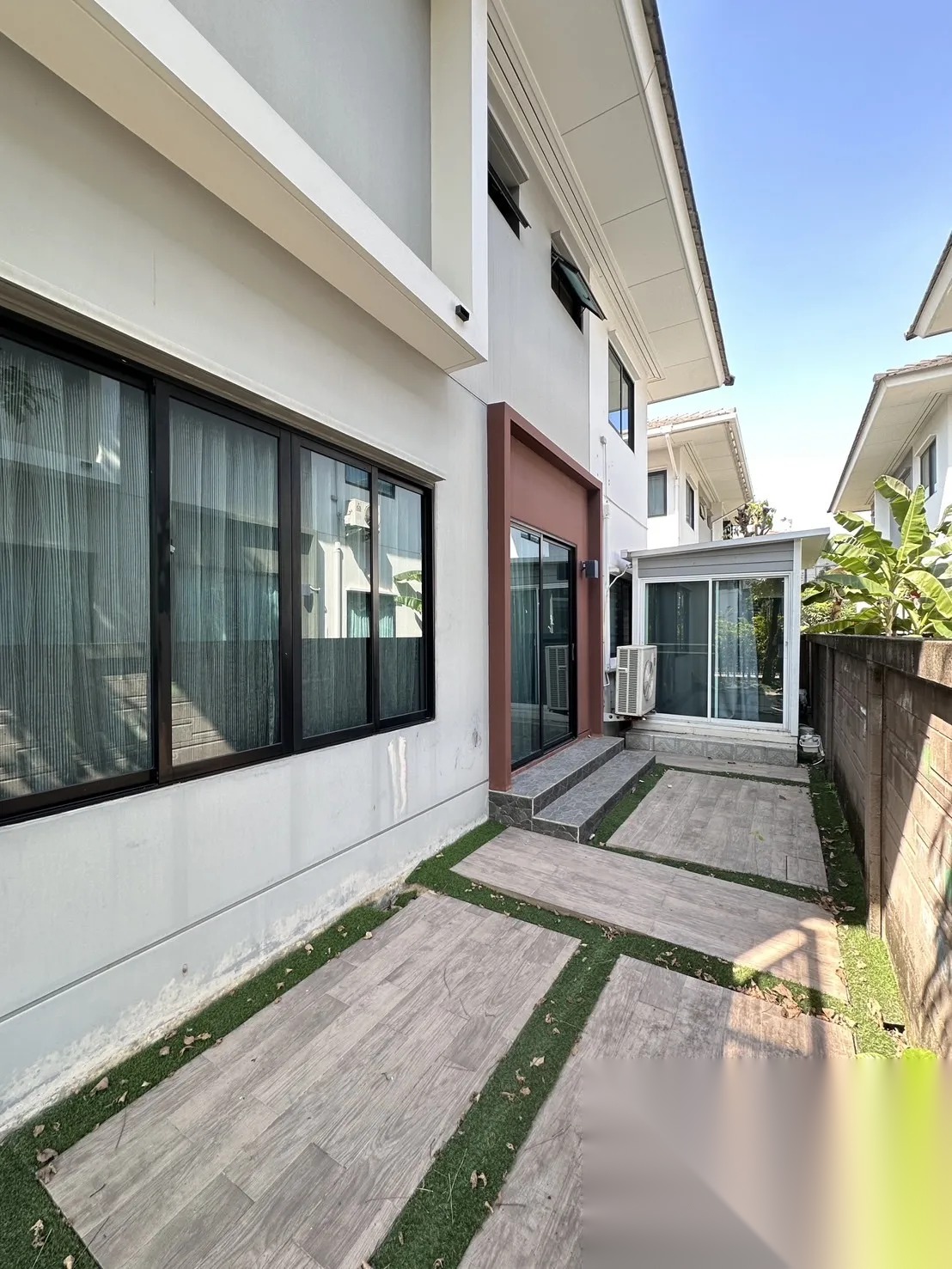 4 Bedroom House for sale at Setthasiri Charan-Pinklao 1 — photo 3
