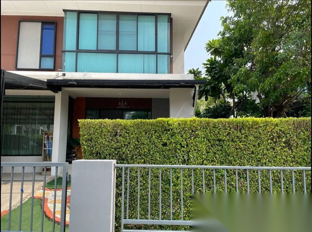 4 Bedroom House for sale at Setthasiri Charan-Pinklao 1 — photo 2