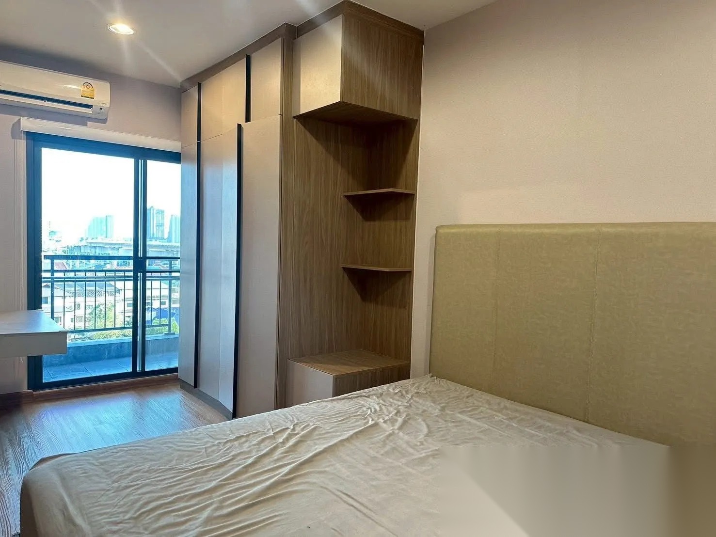 1 Bedroom Condo for sale at Ideo Thaphra Interchange — photo 3
