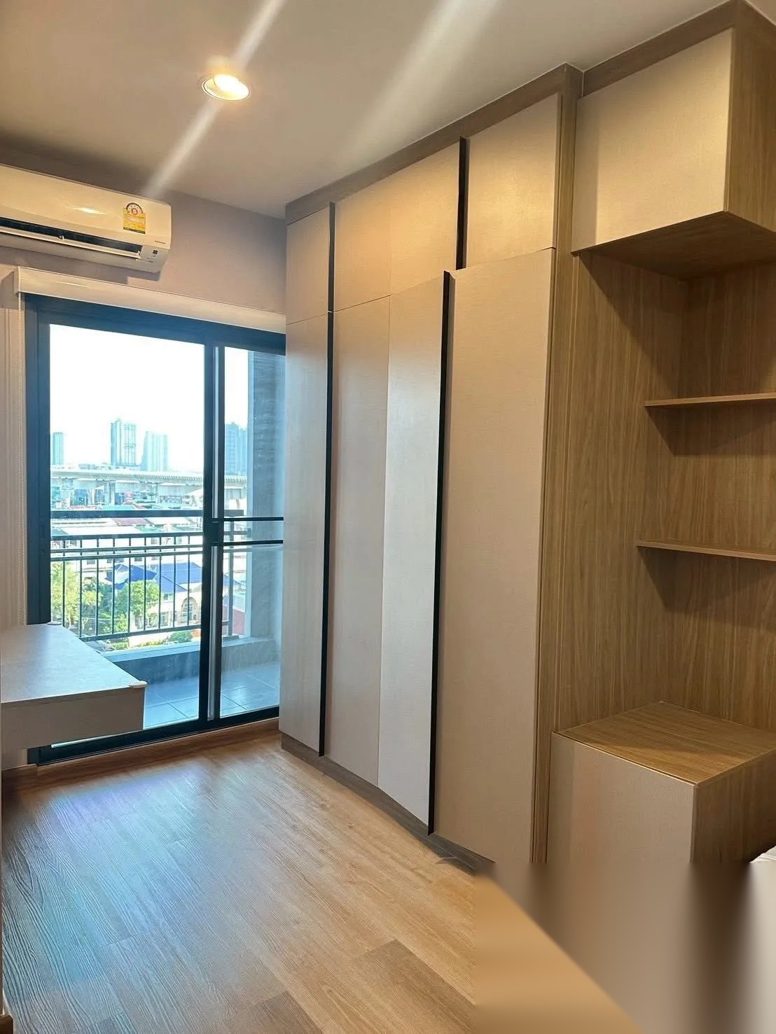 1 Bedroom Condo for sale at Ideo Thaphra Interchange — photo 4