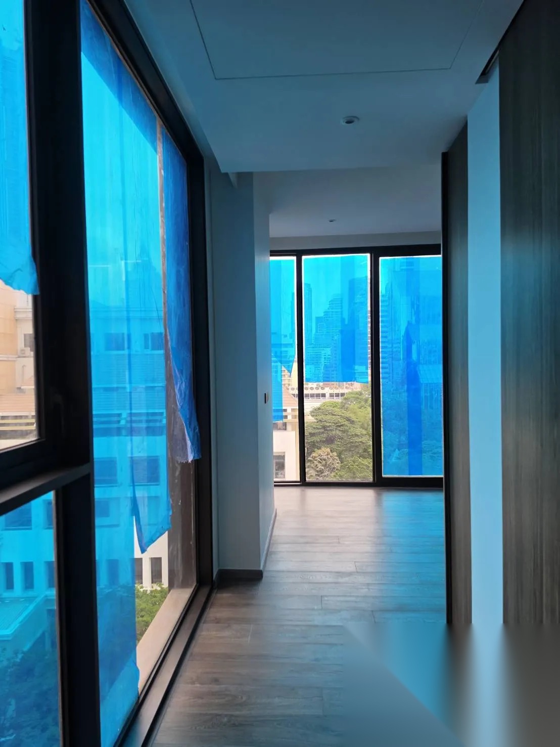 2 Bedroom Condo for sale at ROMM Convent — photo 3