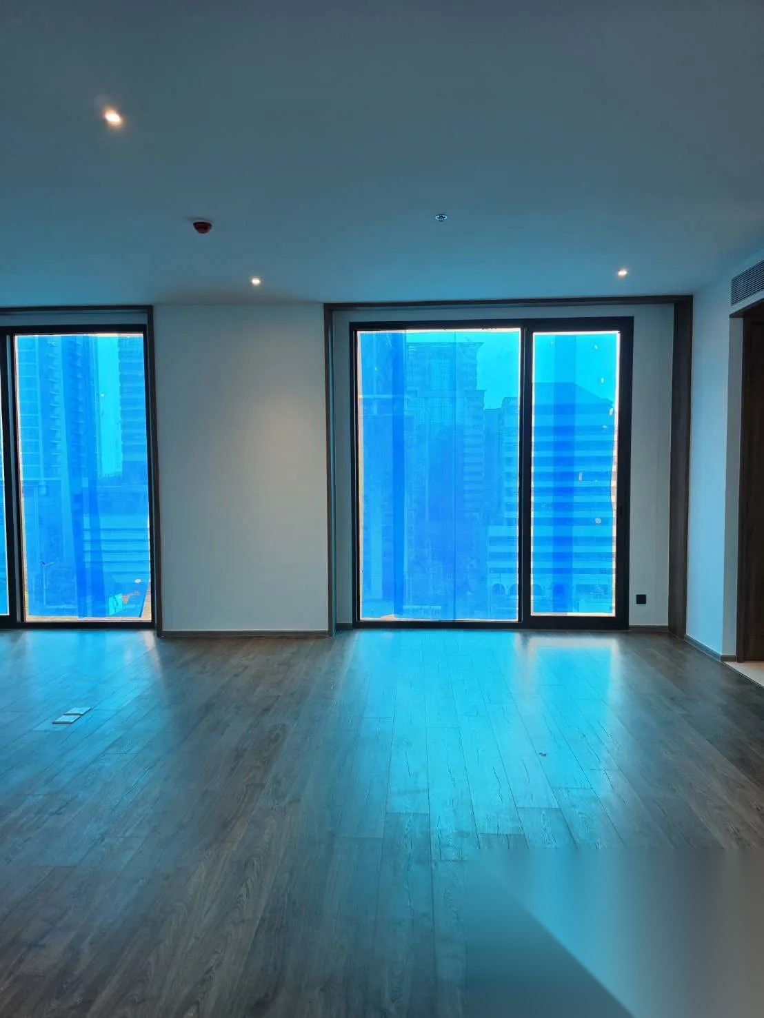 2 Bedroom Condo for sale at ROMM Convent — photo 4