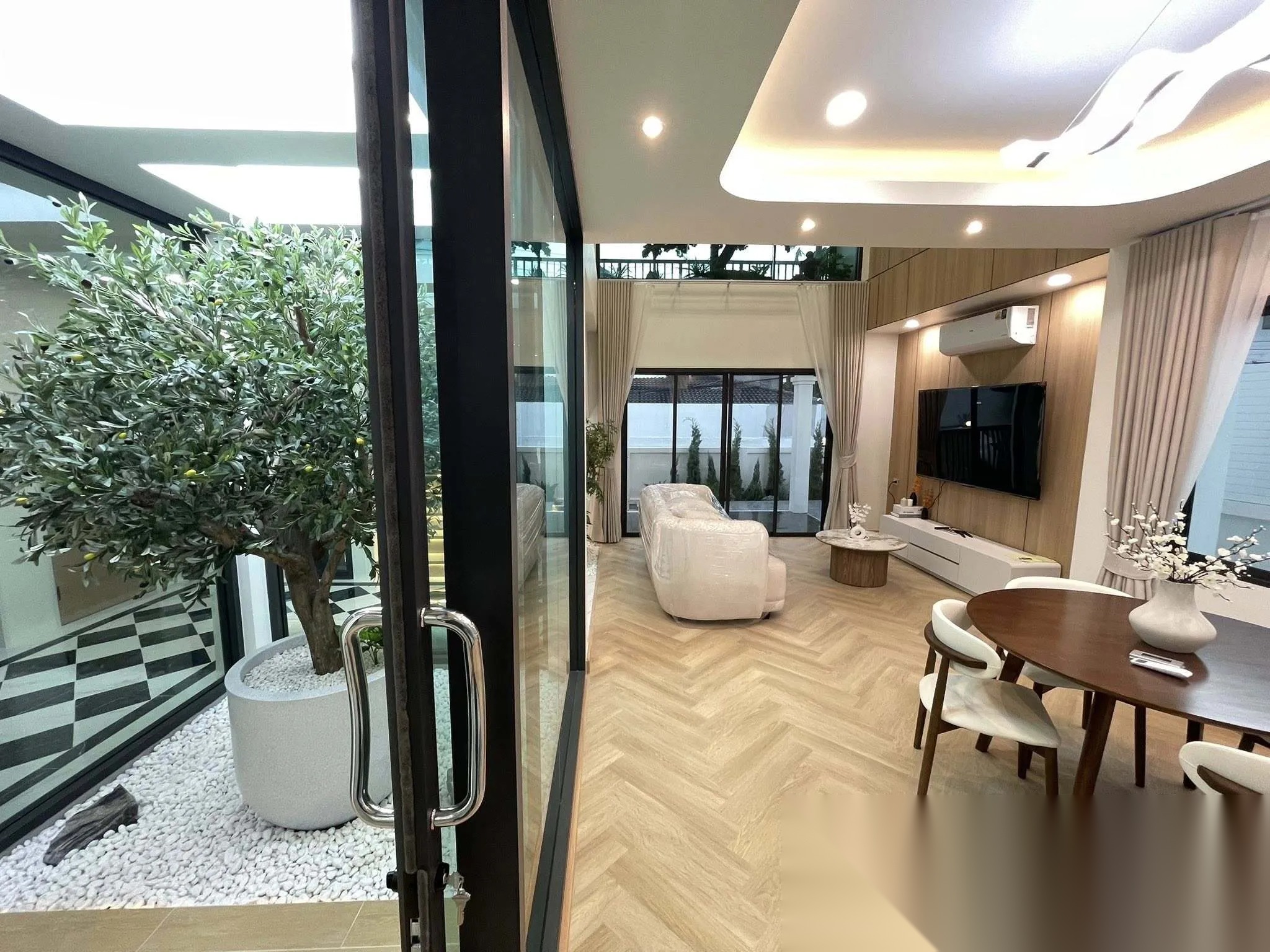 Single House for Sale — photo 4