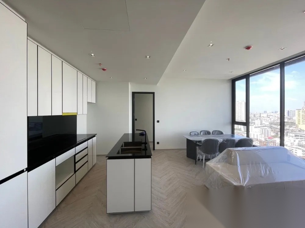 2 Bedroom Condo for sale at Chapter Charoennakorn-Riverside — photo 1
