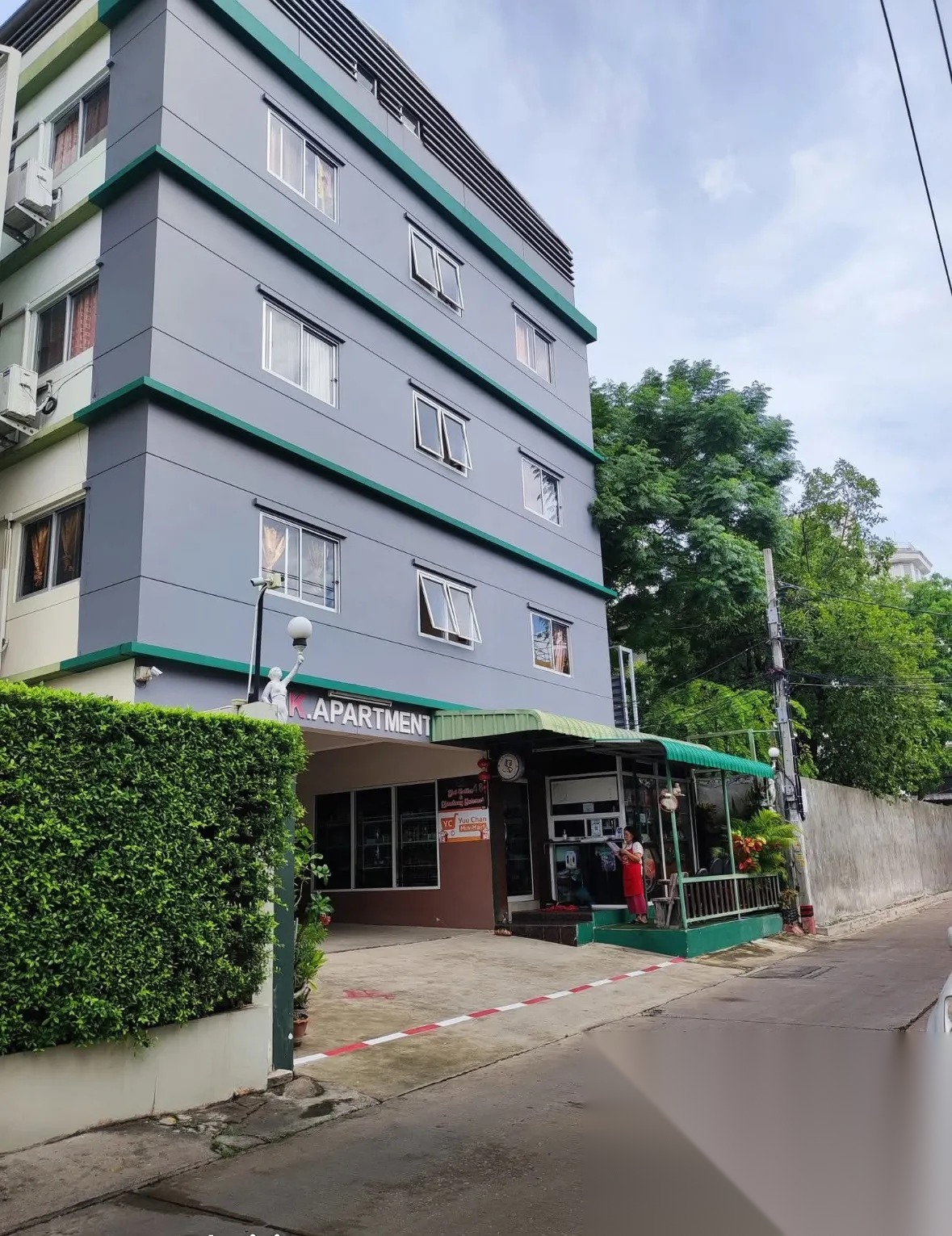 Aparment Building for Sale in Sukhumvit 101/1 — photo 1
