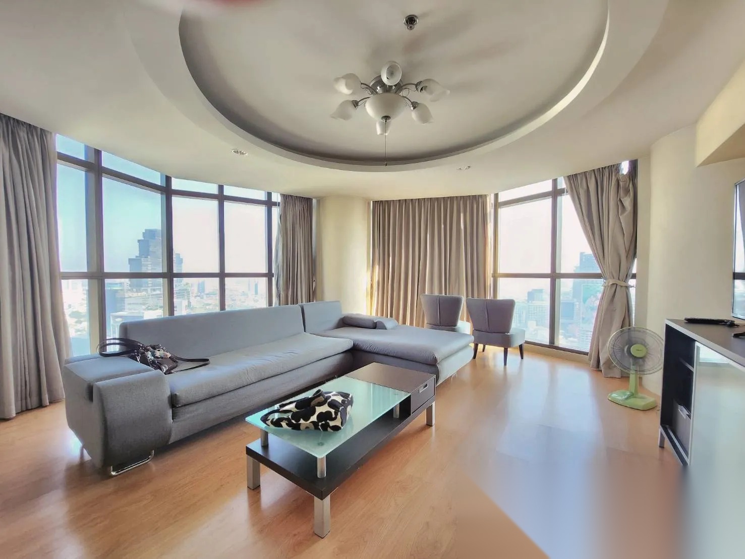 2 Bedroom Condo for sale at Nusa State Tower Condominium — photo 1