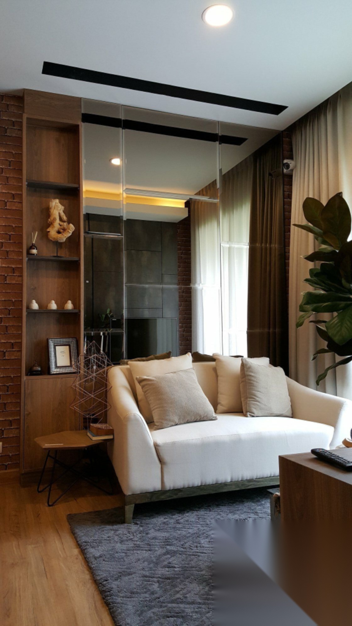 1 Bedroom Condo for sale at The Unique Ekamai-Ramintra — photo 2