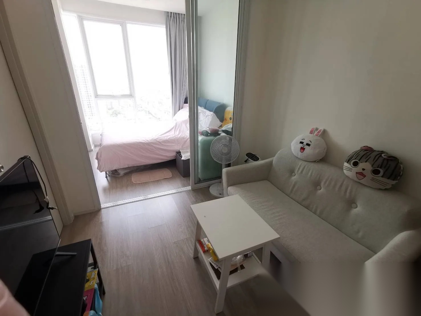 1 Bedroom Condo for sale at De LAPIS Charan 81 — photo 4