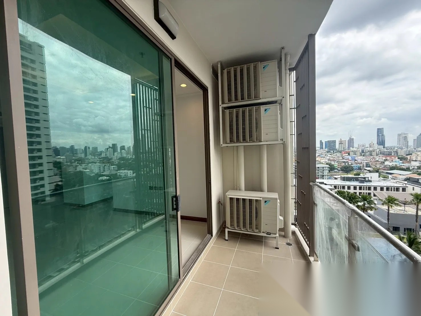 2 Bedroom Condo for sale at Supalai Oriental Sukhumvit 39 — photo 5