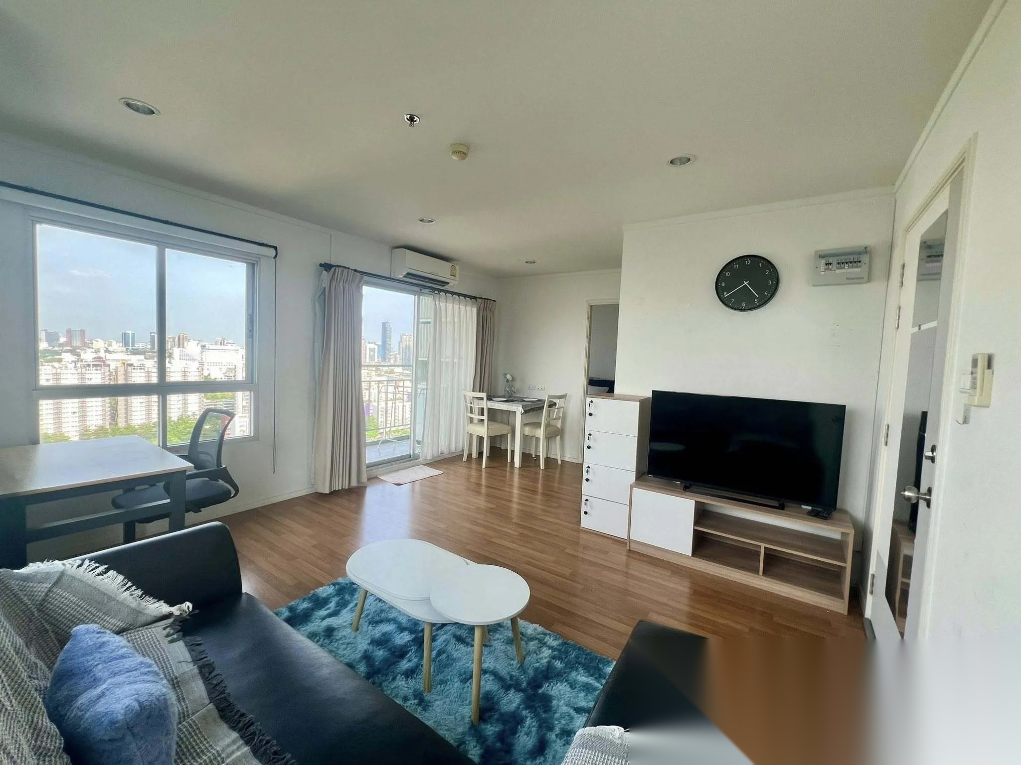 1 Bedroom Condo for sale at Lumpini Place Rama IX-Ratchada — photo 1