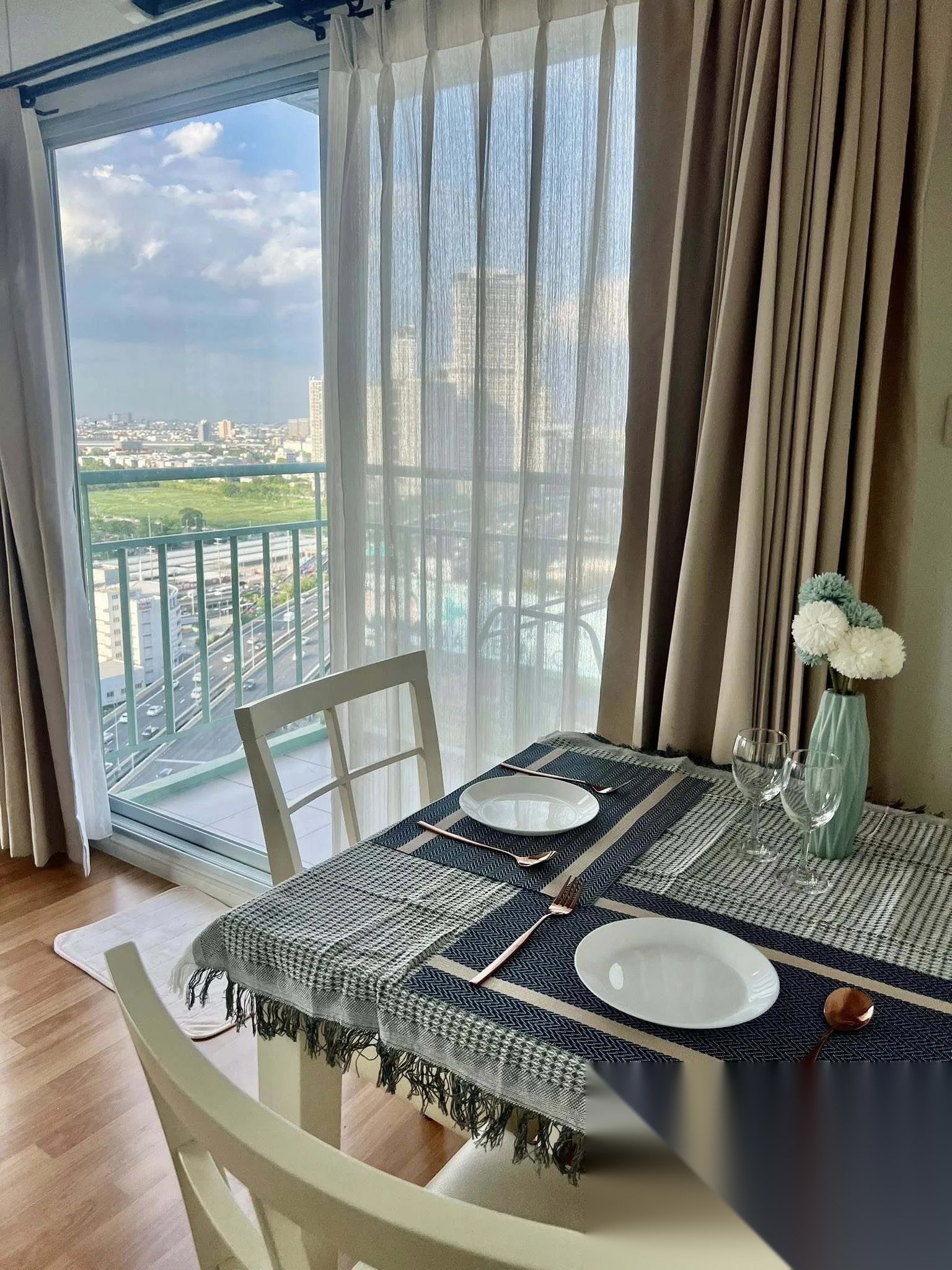 1 Bedroom Condo for sale at Lumpini Place Rama IX-Ratchada — photo 3
