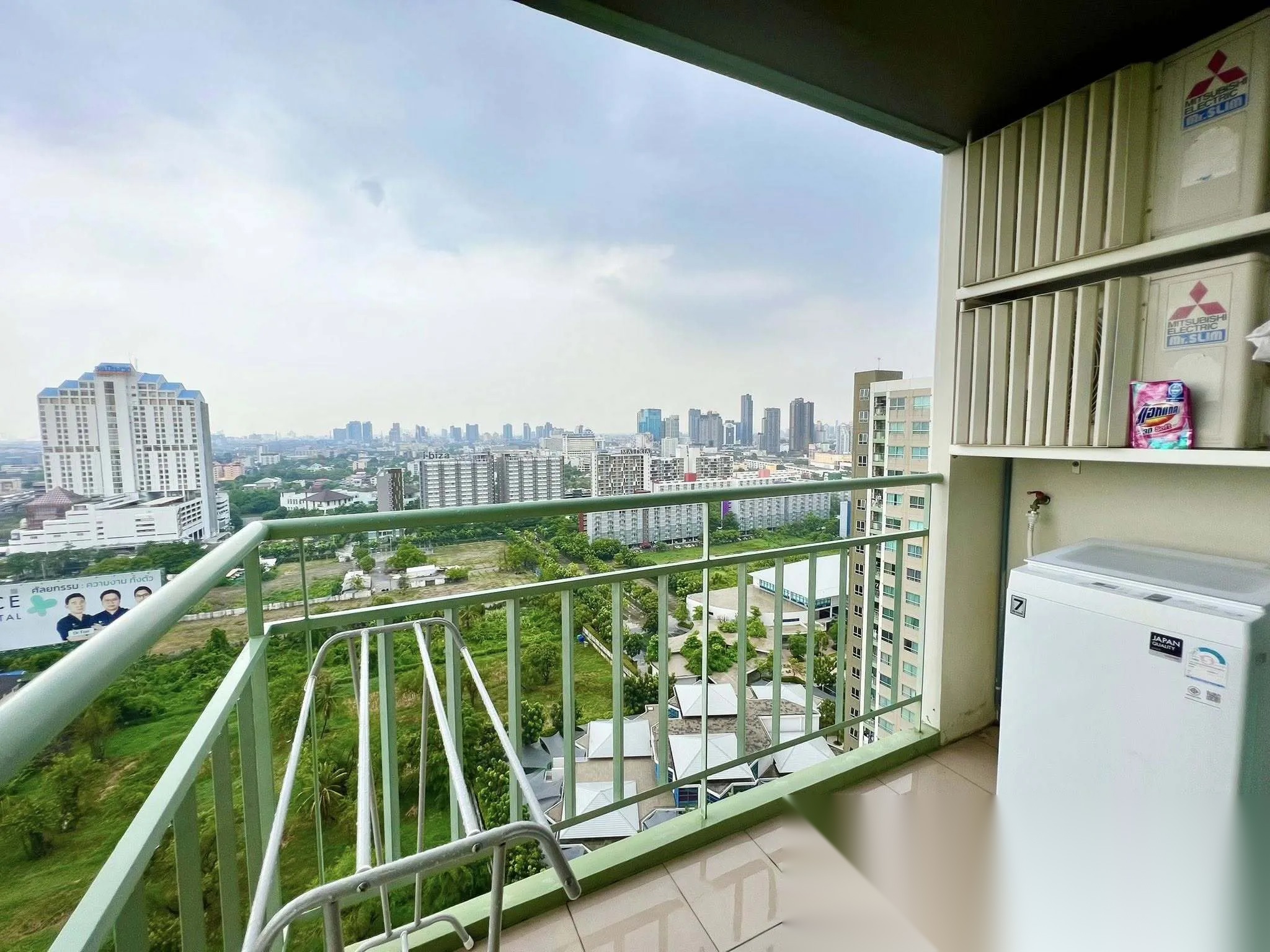 1 Bedroom Condo for sale at Lumpini Place Rama IX-Ratchada — photo 4