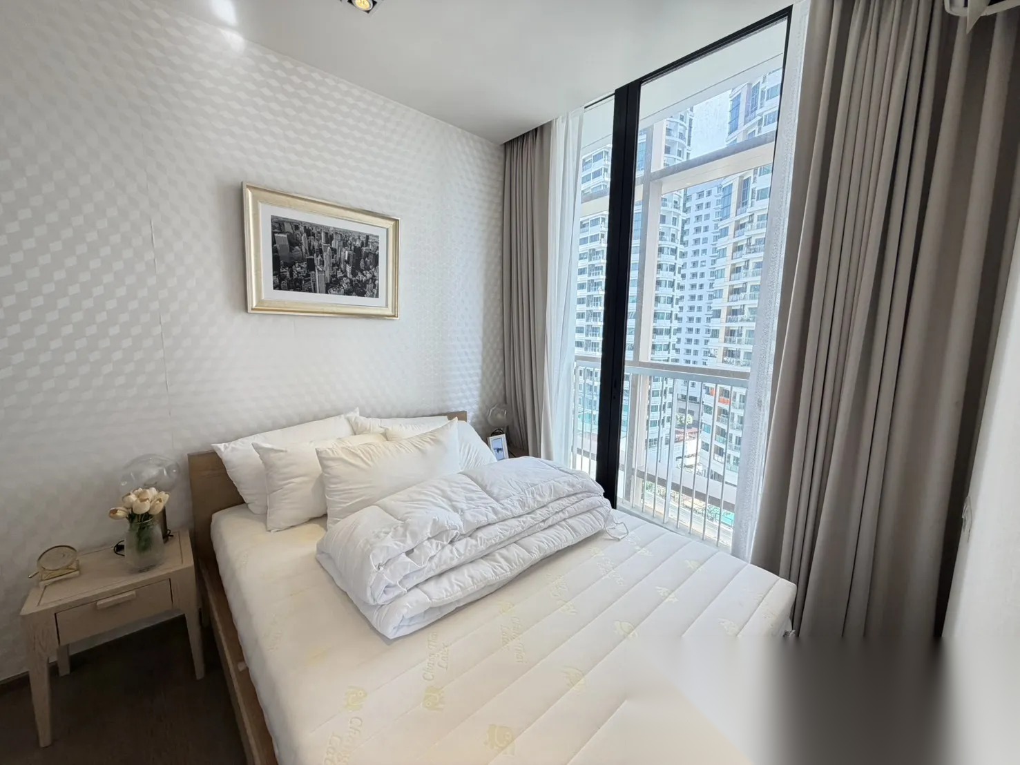 2 Bedroom Condo for sale at Park Origin Phrom Phong — photo 1