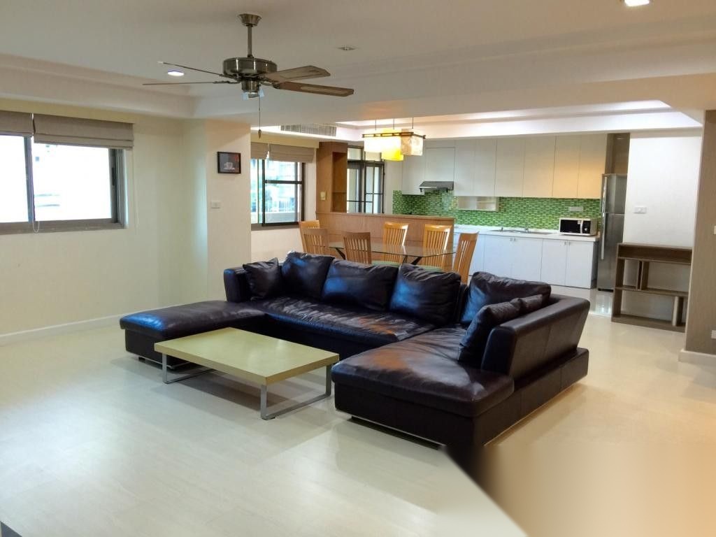 Condo — photo 3