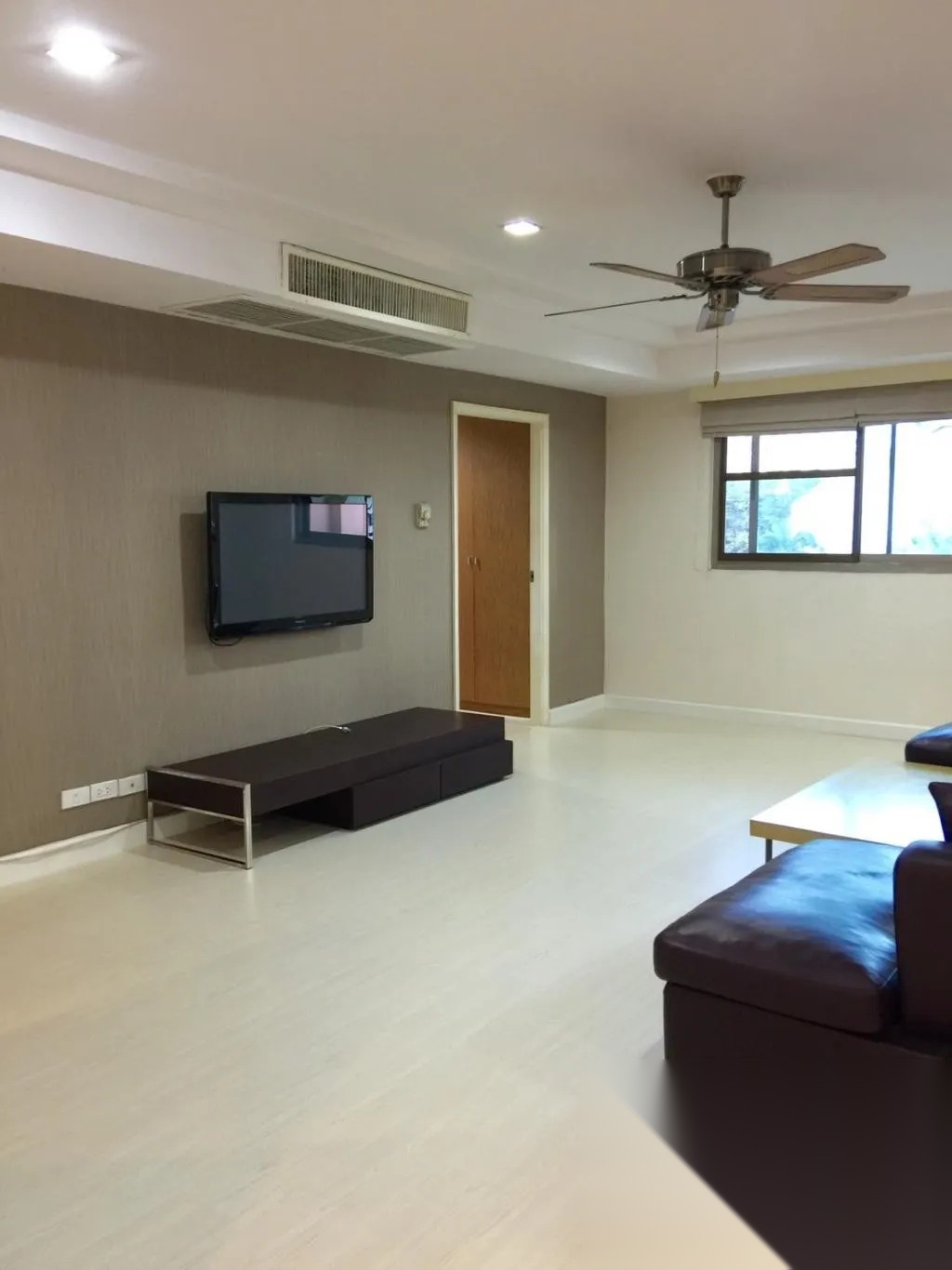 Condo — photo 4