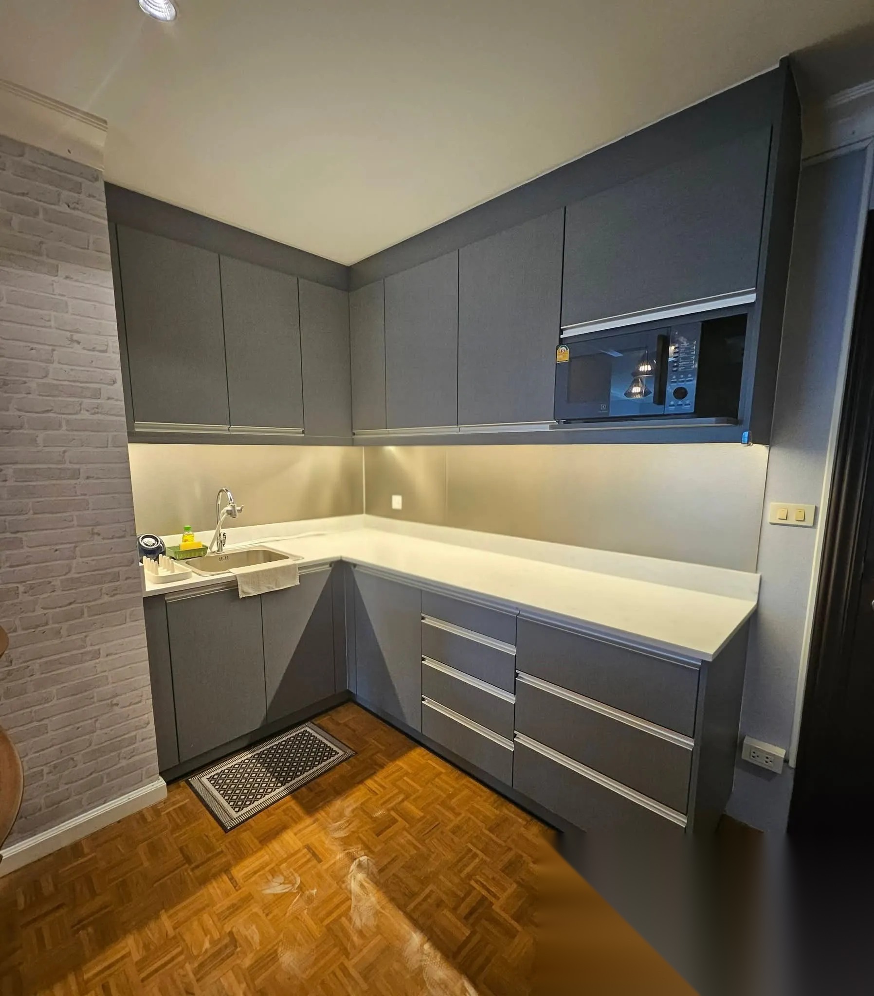 2 Bedroom Condo for sale at Silom Suite — photo 2
