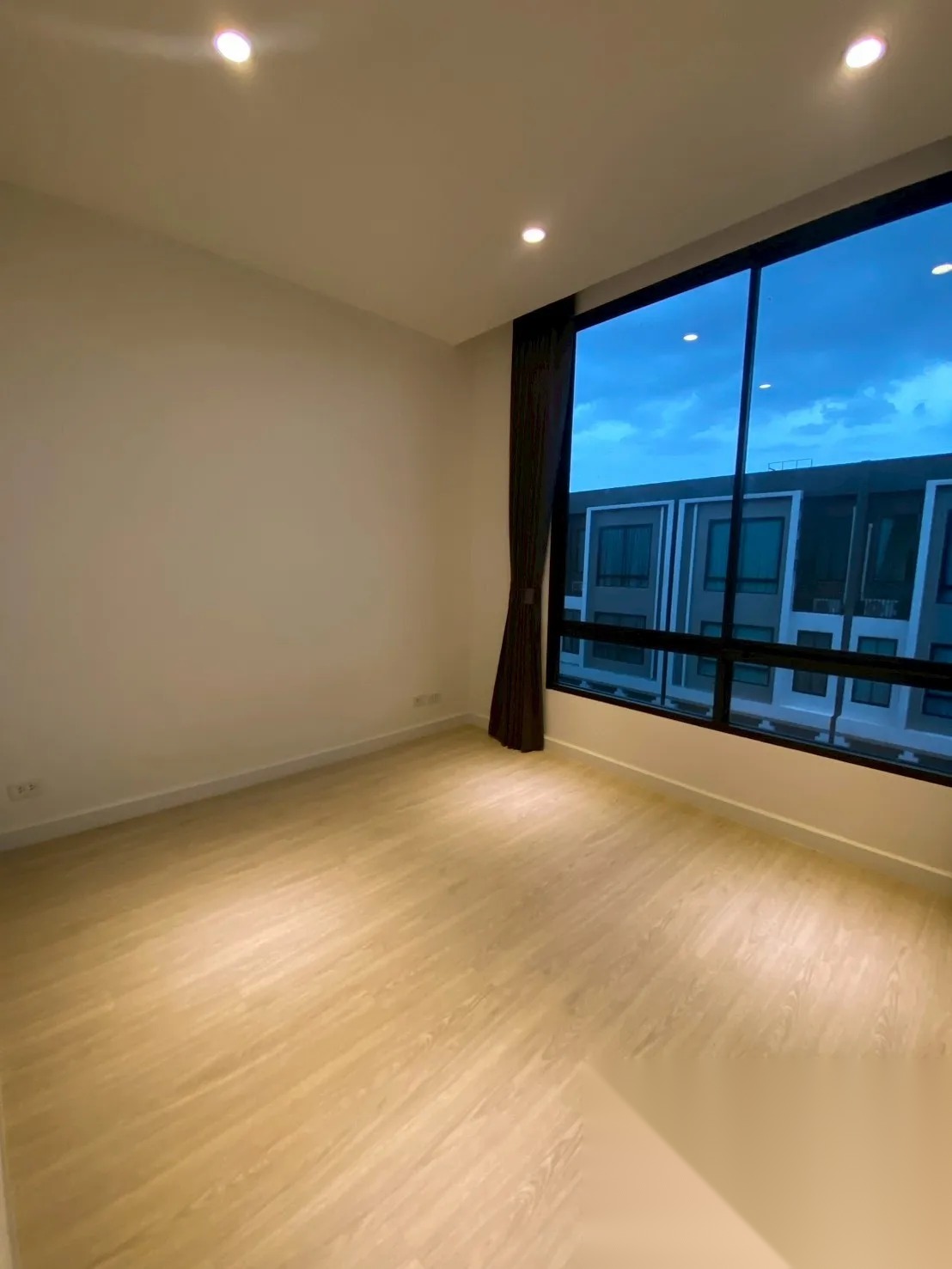 3 Bedroom Townhouse for sale at The Pearl Residence Charansanitwong-Sirindhorn — photo 5