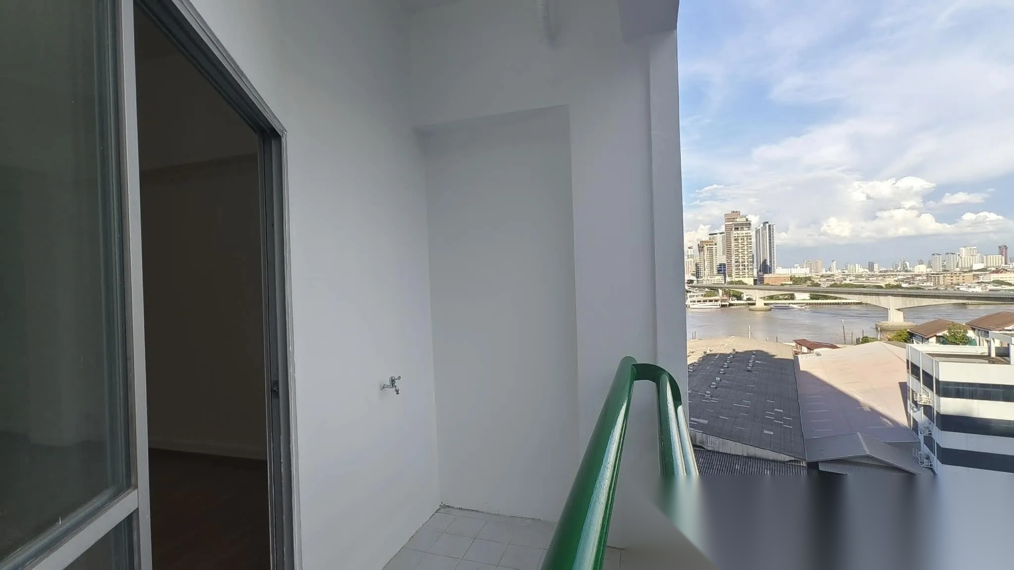 1 Bedroom Condo for sale at Rama VI Mansion — photo 4
