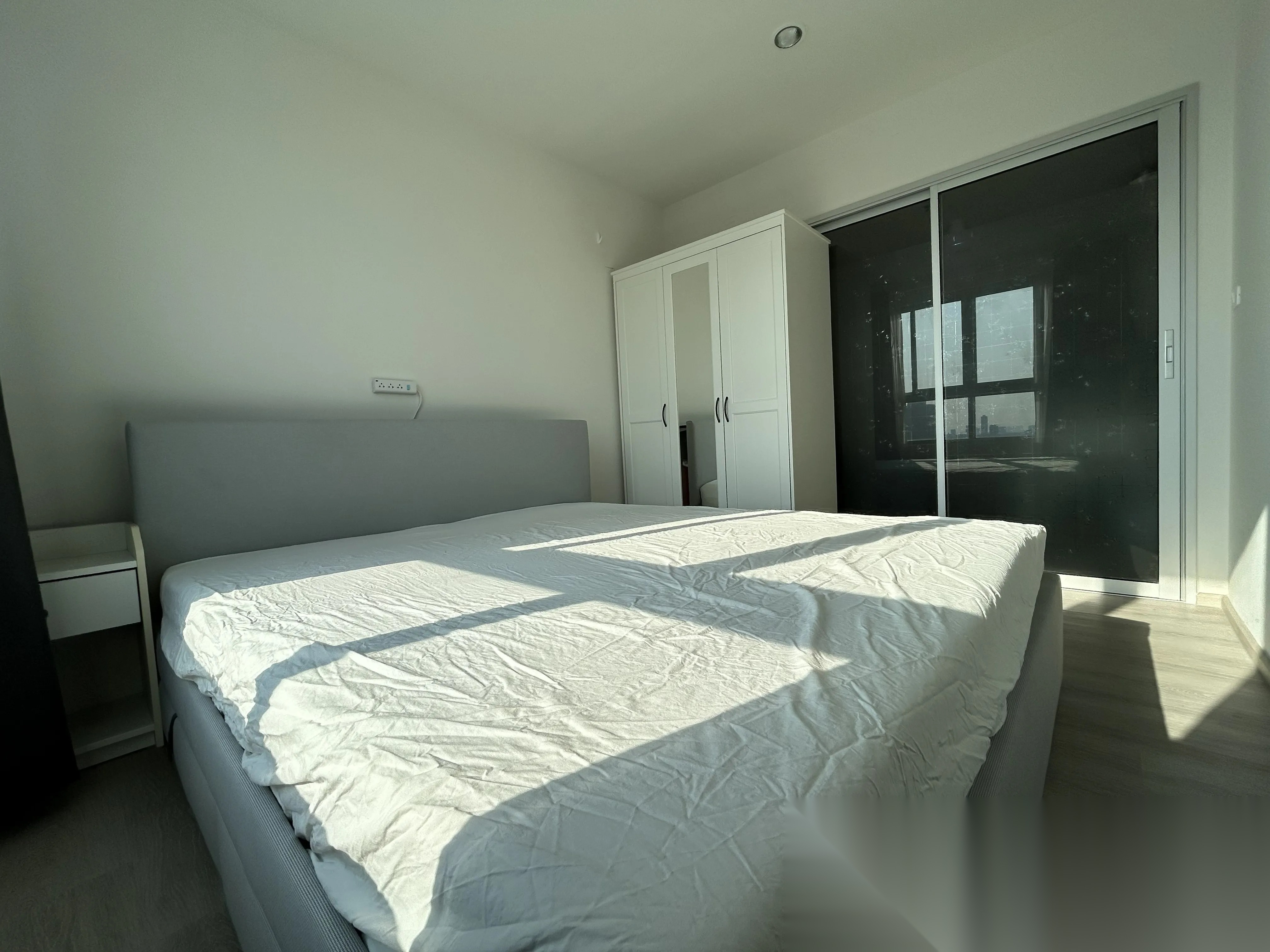 1 Bedroom Condo for sale at Ideo Charan 70 - Riverview — photo 5