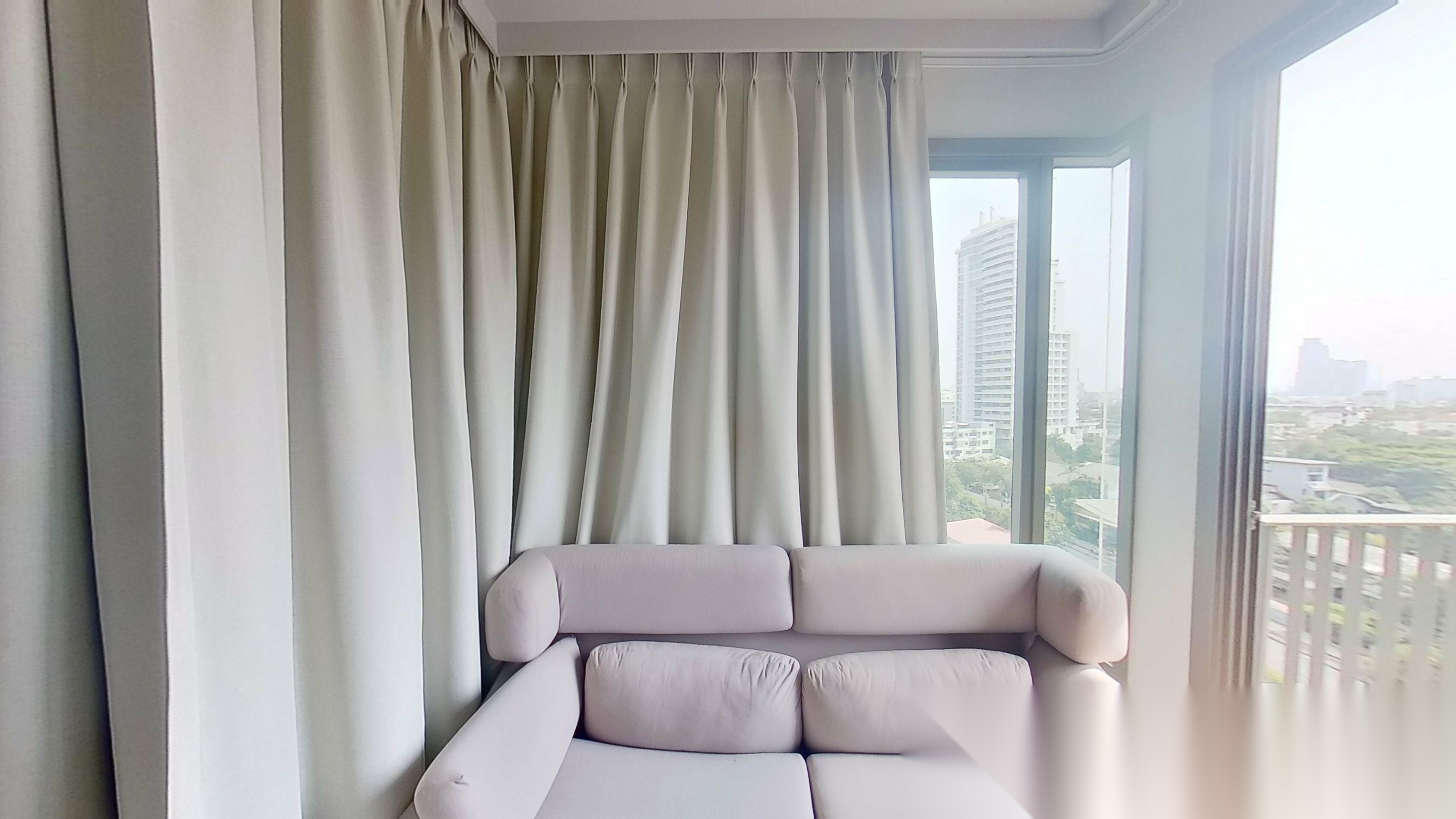1 Bedroom Condo for sale at Ceil By Sansiri — photo 3