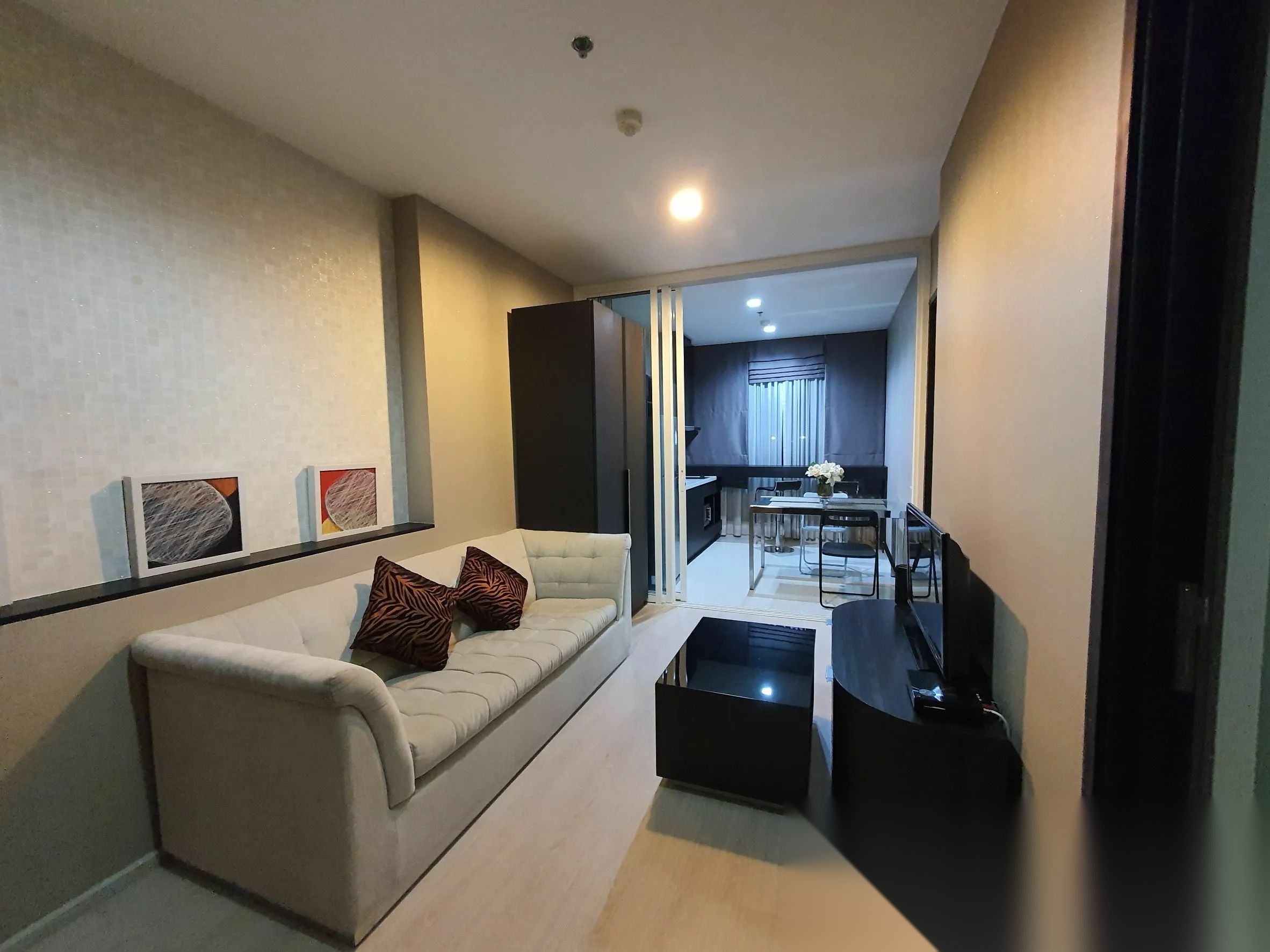 1 Bedroom Condo for sale at Rhythm Sukhumvit 44/1 — photo 4