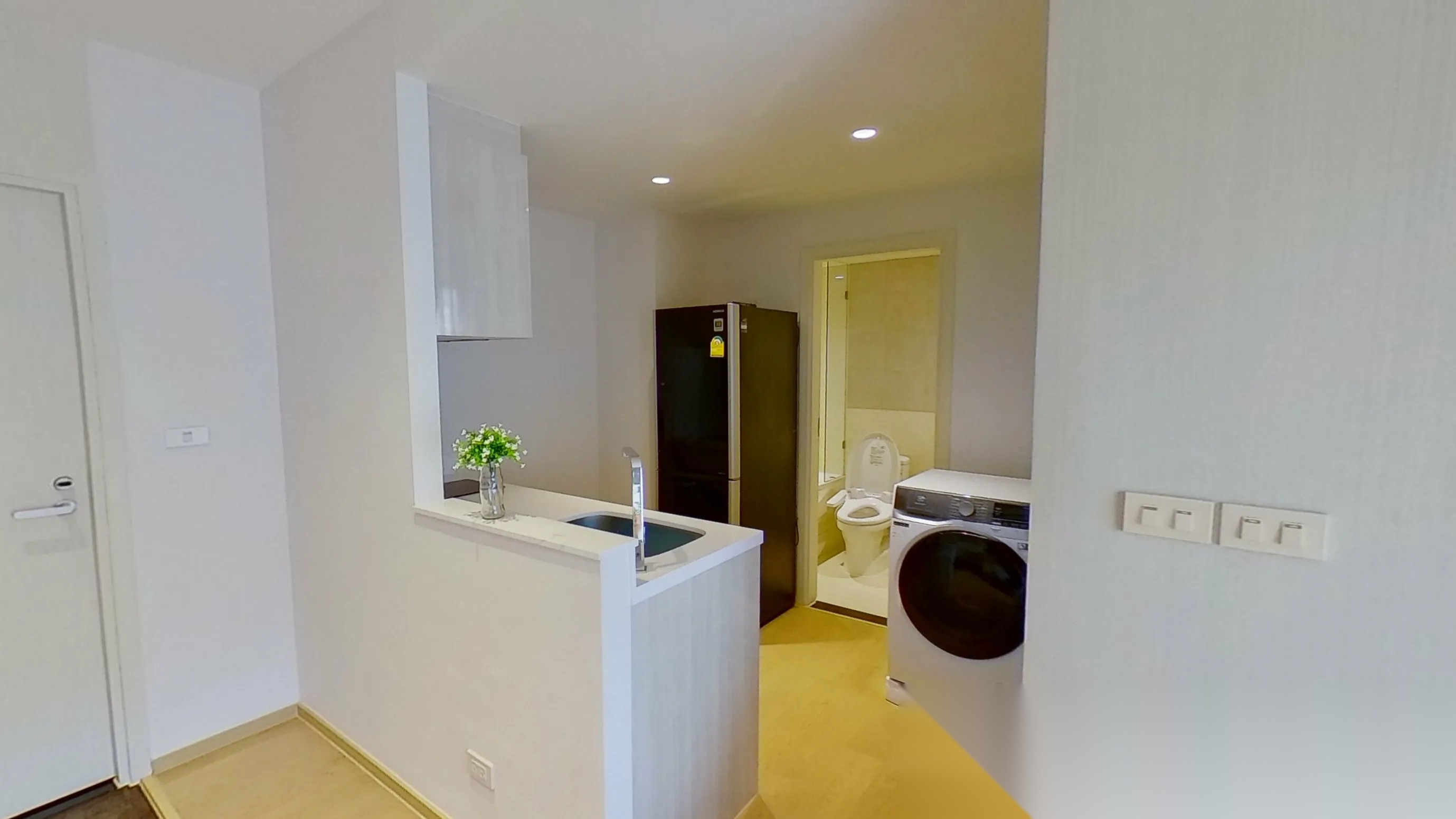 1 Bedroom Condo for sale at Runesu Thonglor 5 — photo 5