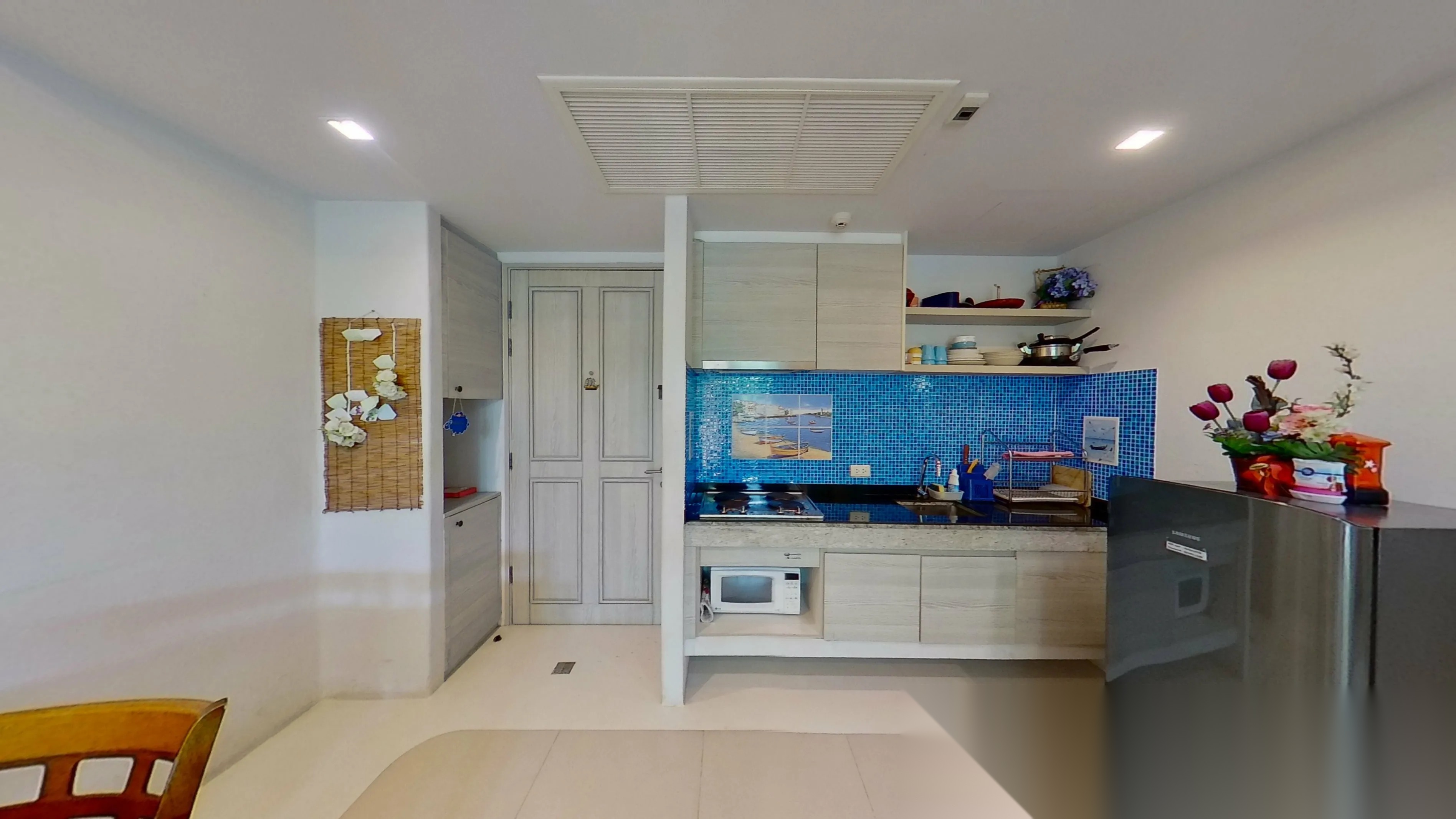 Khanitha Apartment — photo 4