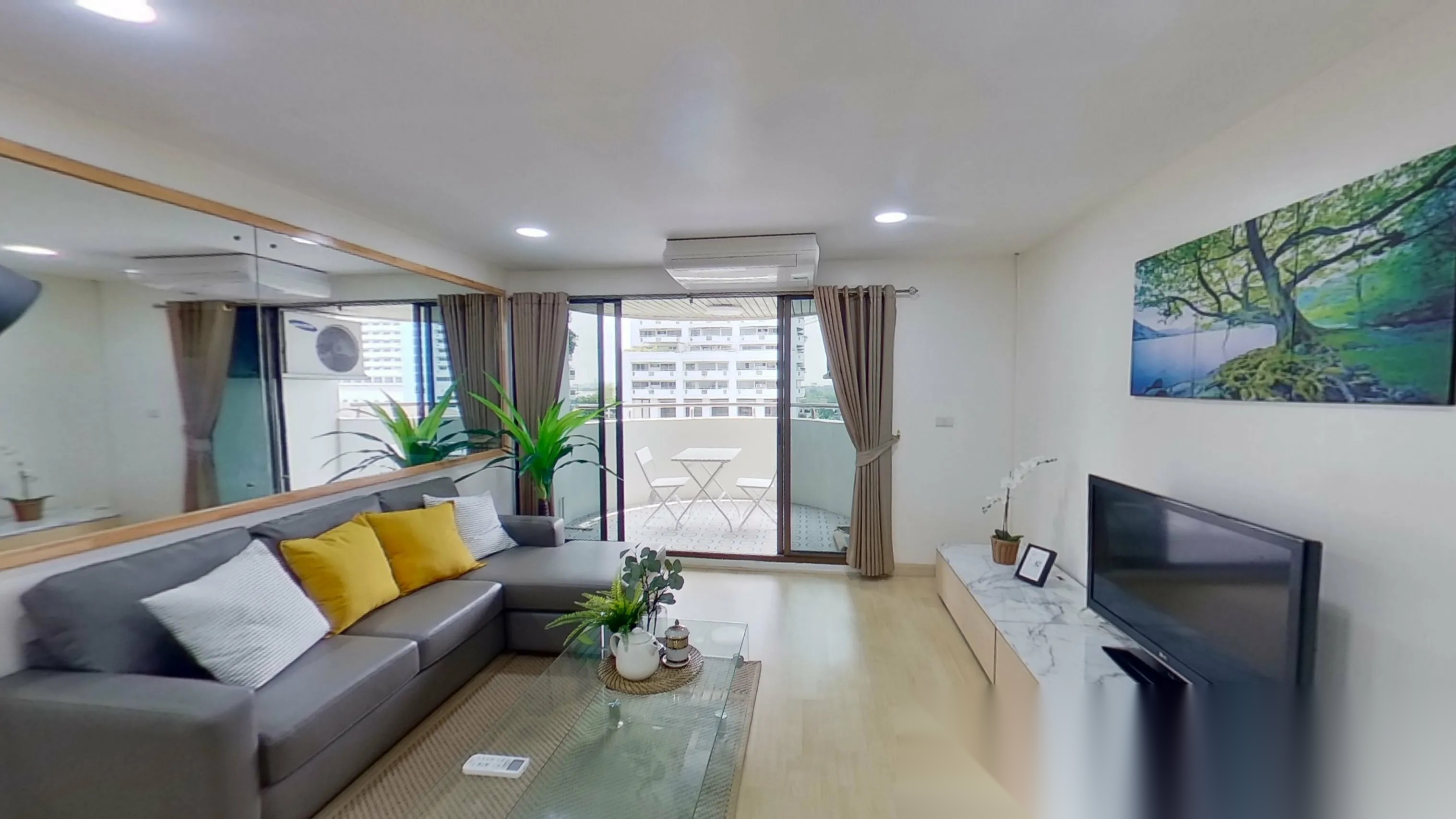 2 Bedroom Condo for sale at Floraville Condominium — photo 2
