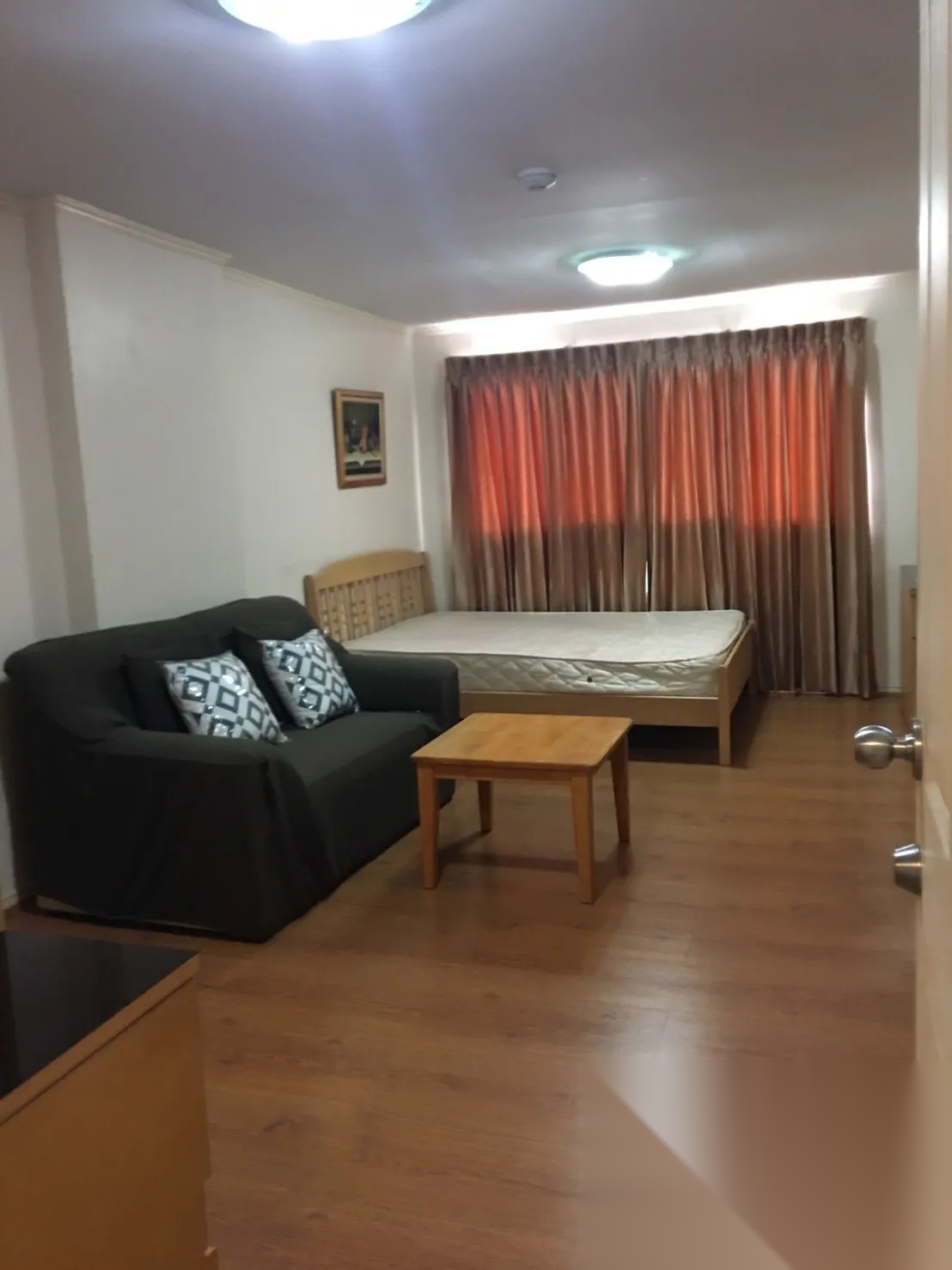 Studio Condo for sale at Lumpini Place Sathorn — photo 1