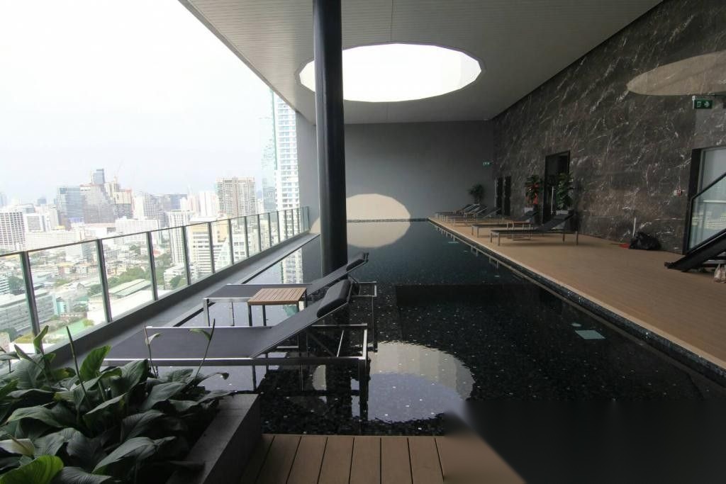 Condo · Mueang Samut Prakan — photo 1