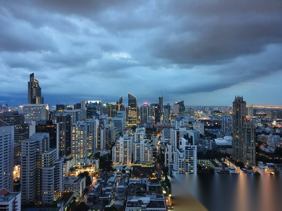 2 Bedroom Condo for sale at Edge Sukhumvit 23 — photo 5