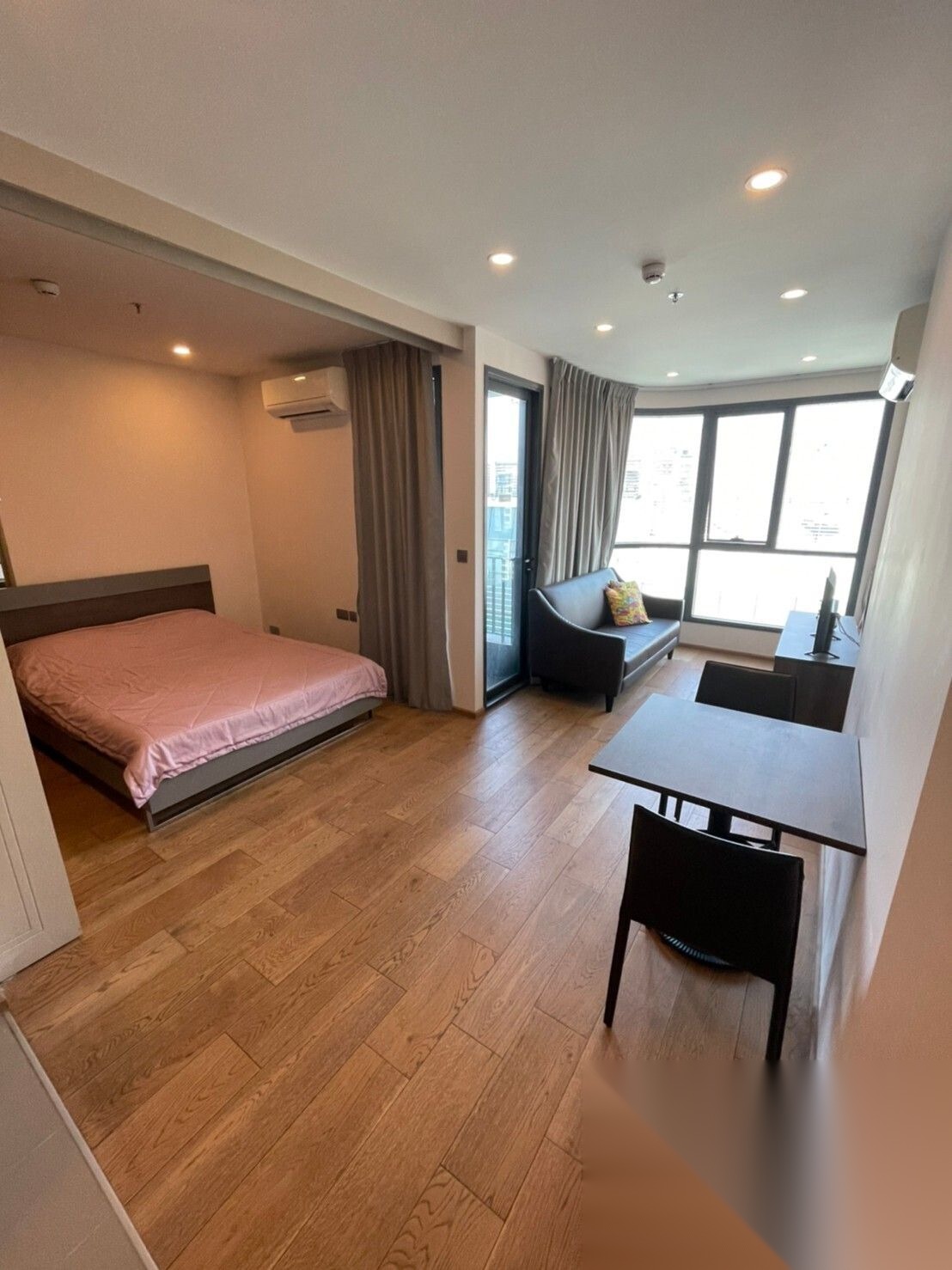 1 Bedroom Condo for sale at Q Chidlom-Phetchaburi — photo 1