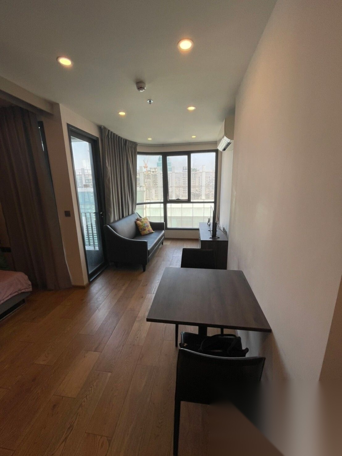 1 Bedroom Condo for sale at Q Chidlom-Phetchaburi — photo 2