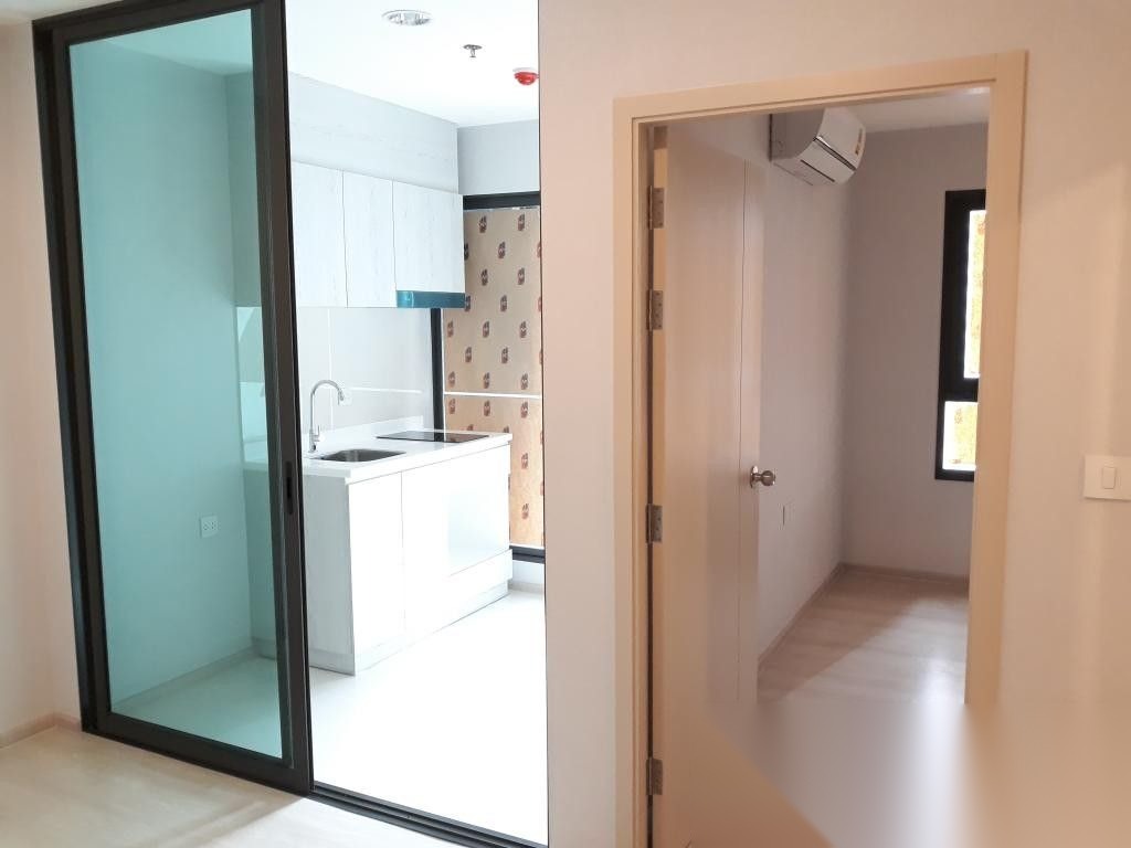 1 Bedroom Condo for sale at Life Pinklao — photo 2