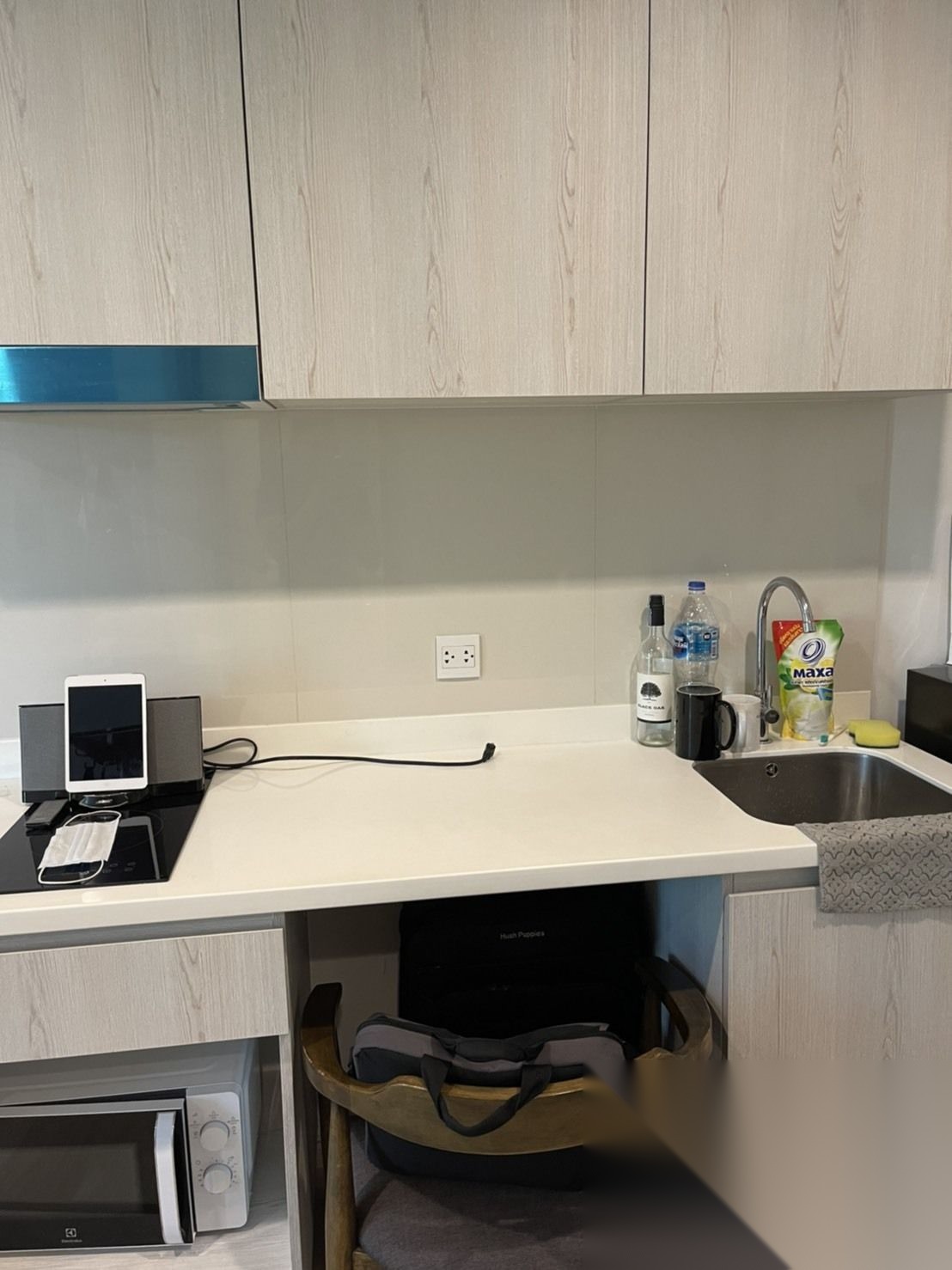 Studio Condo for sale at Life One Wireless — photo 3