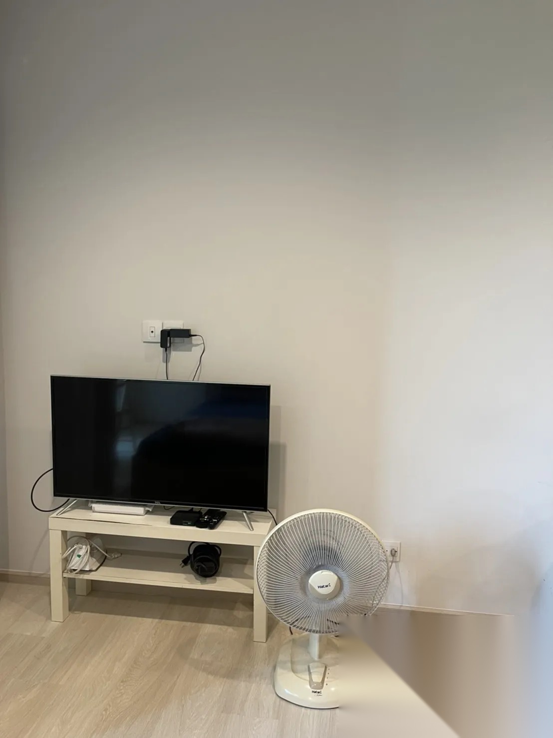 Studio Condo for sale at Life One Wireless — photo 4